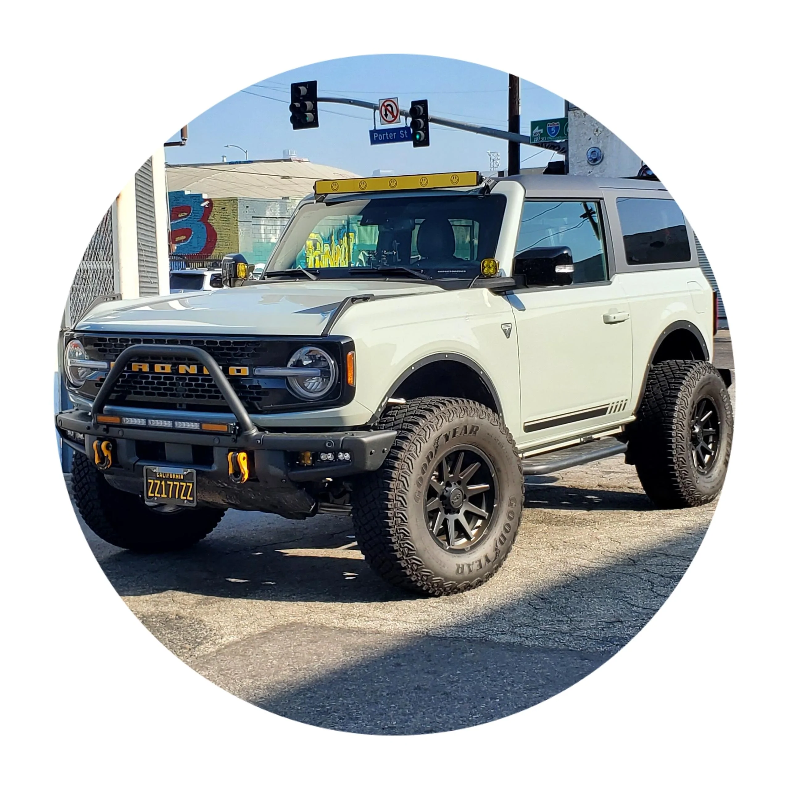 Ford Bronco Show us your installed wheel / tire upgrades here! (Pics) PhotoGrid_Plus_1654973156985