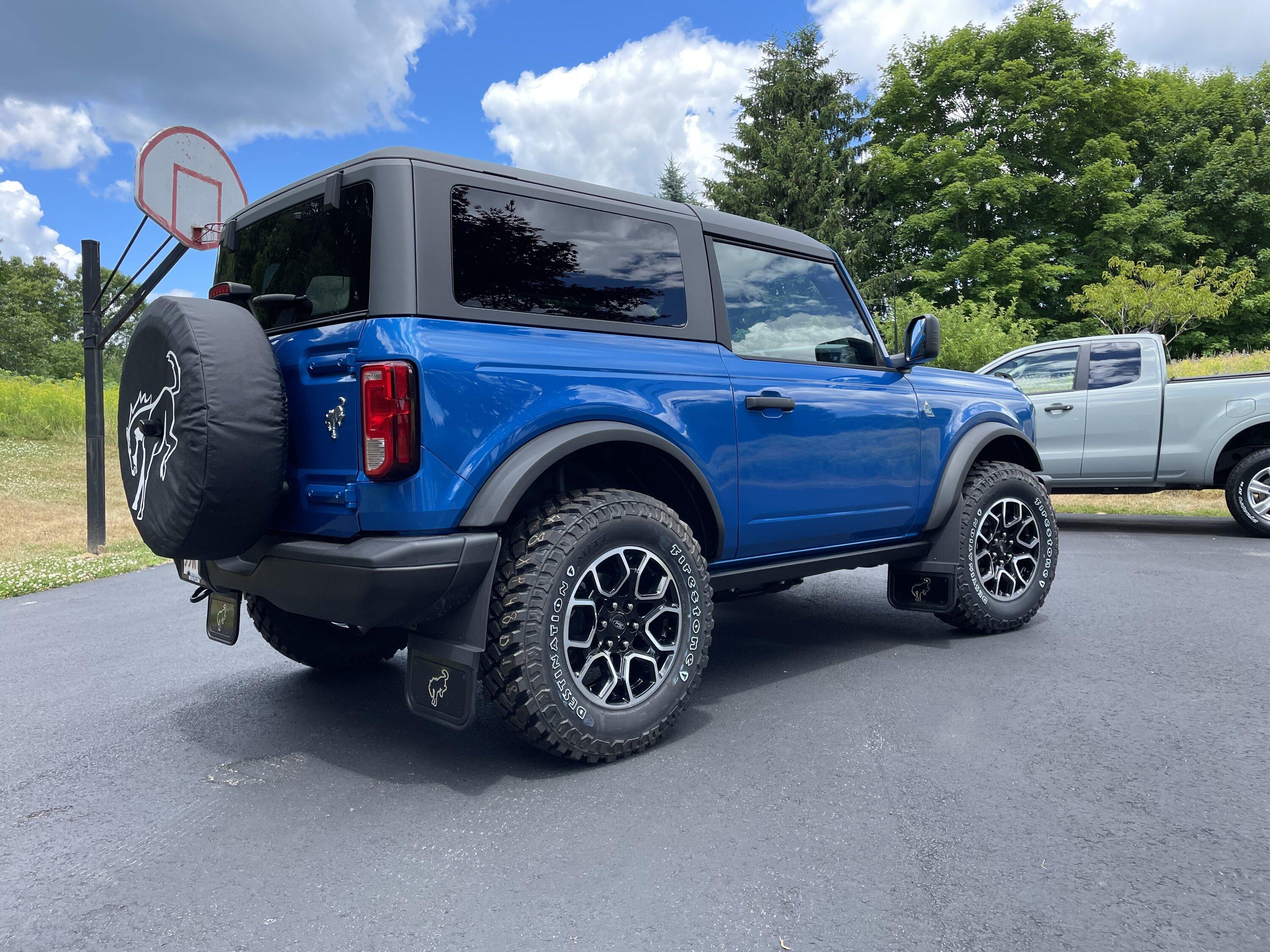 Ford Bronco F-150 wheels installed on 2-door Black Diamond E764C250-923F-40B7-A29F-F3CE3C4EDFE0