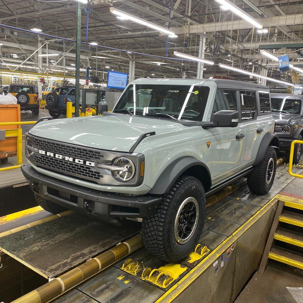 Ford Bronco 6/20/22 Build Week Group image