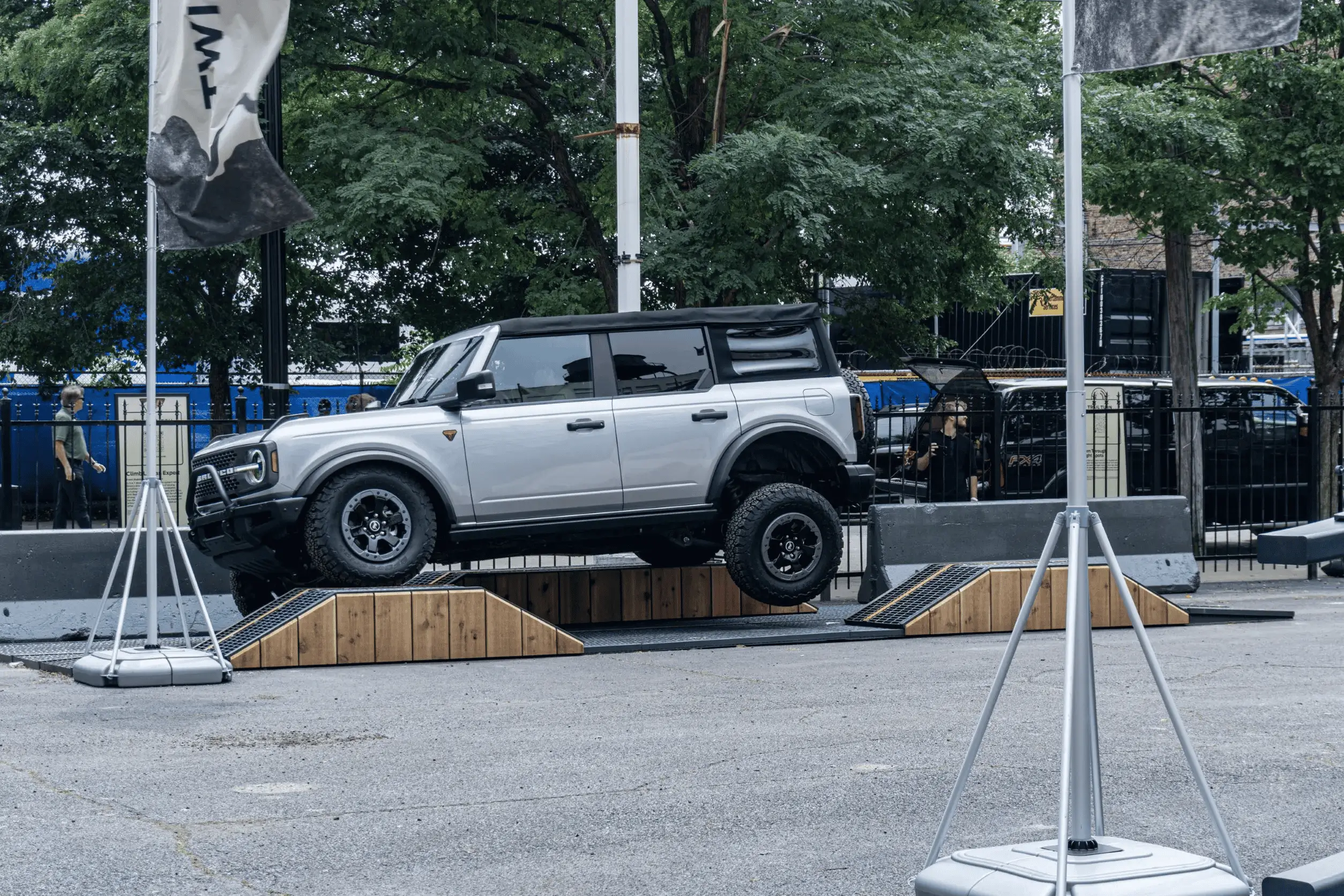Ford Bronco Blew BOTH CV Axles Out at the Same Time 1656456341027