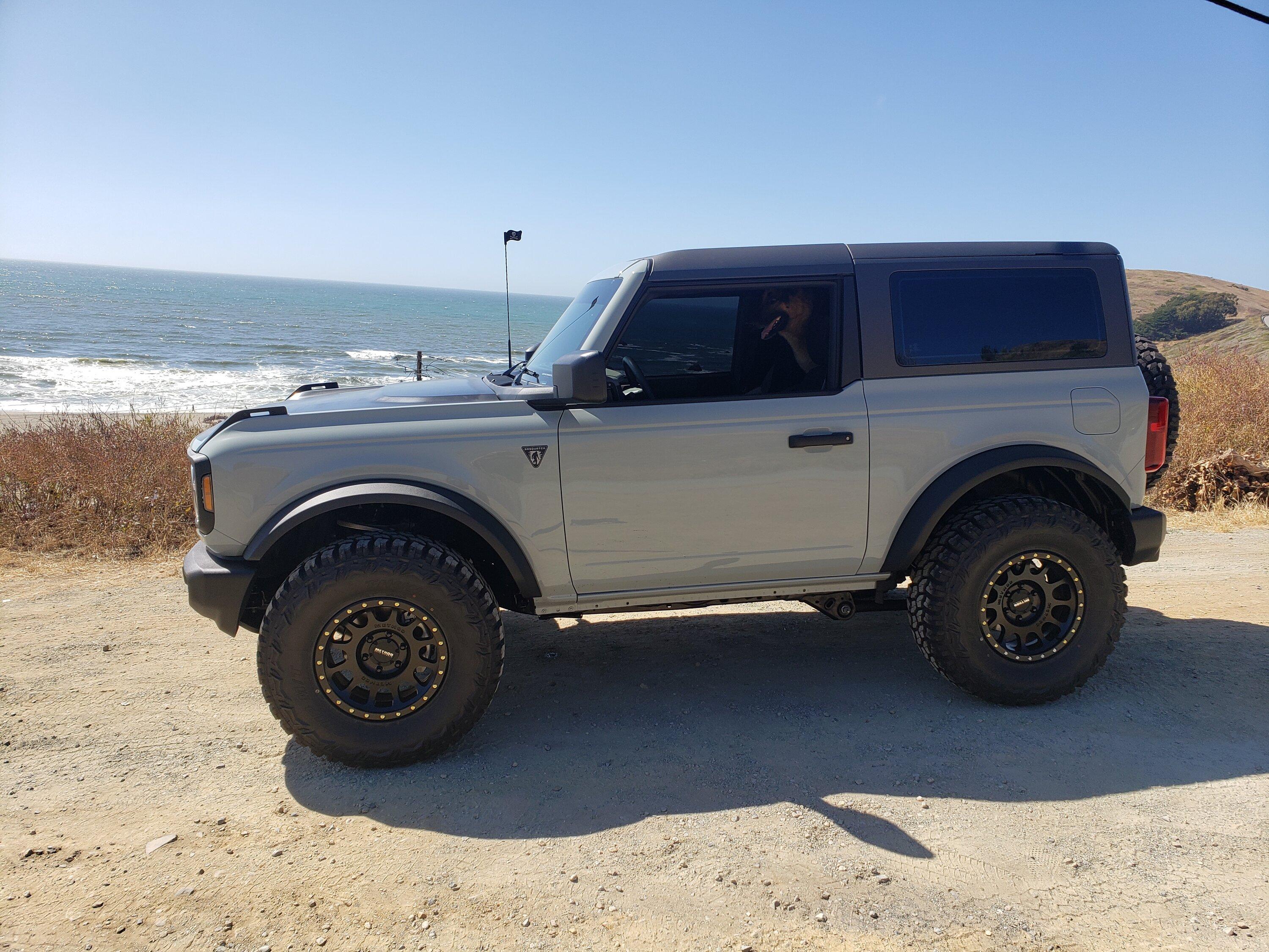 Ford Bronco Bronco Team 2 door. 20220628_162205