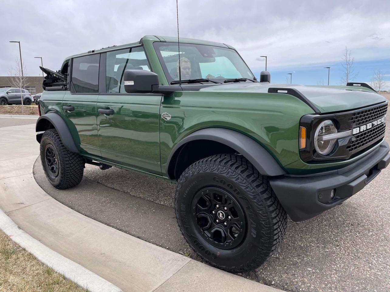 Ford Bronco Looking to Buy Wildtrack Soft Top 869BB1EB-9FFE-4AAE-9D8D-8091D60D8731