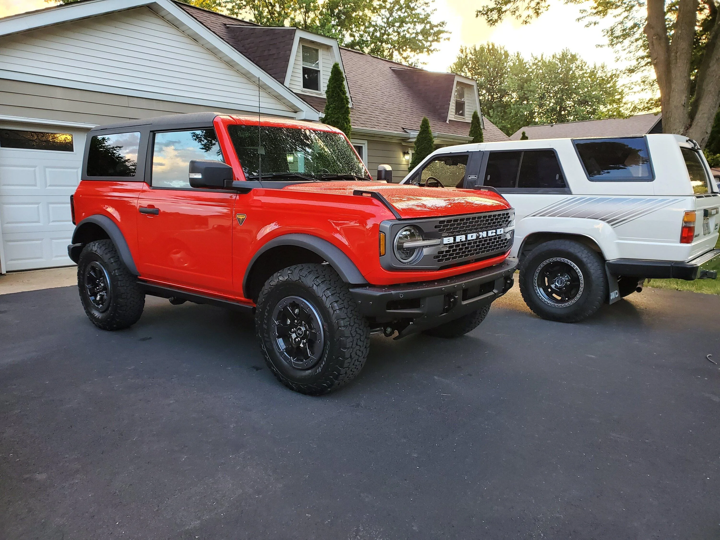 Ford Bronco 6/20/22 Build Week Group 20220629_054605