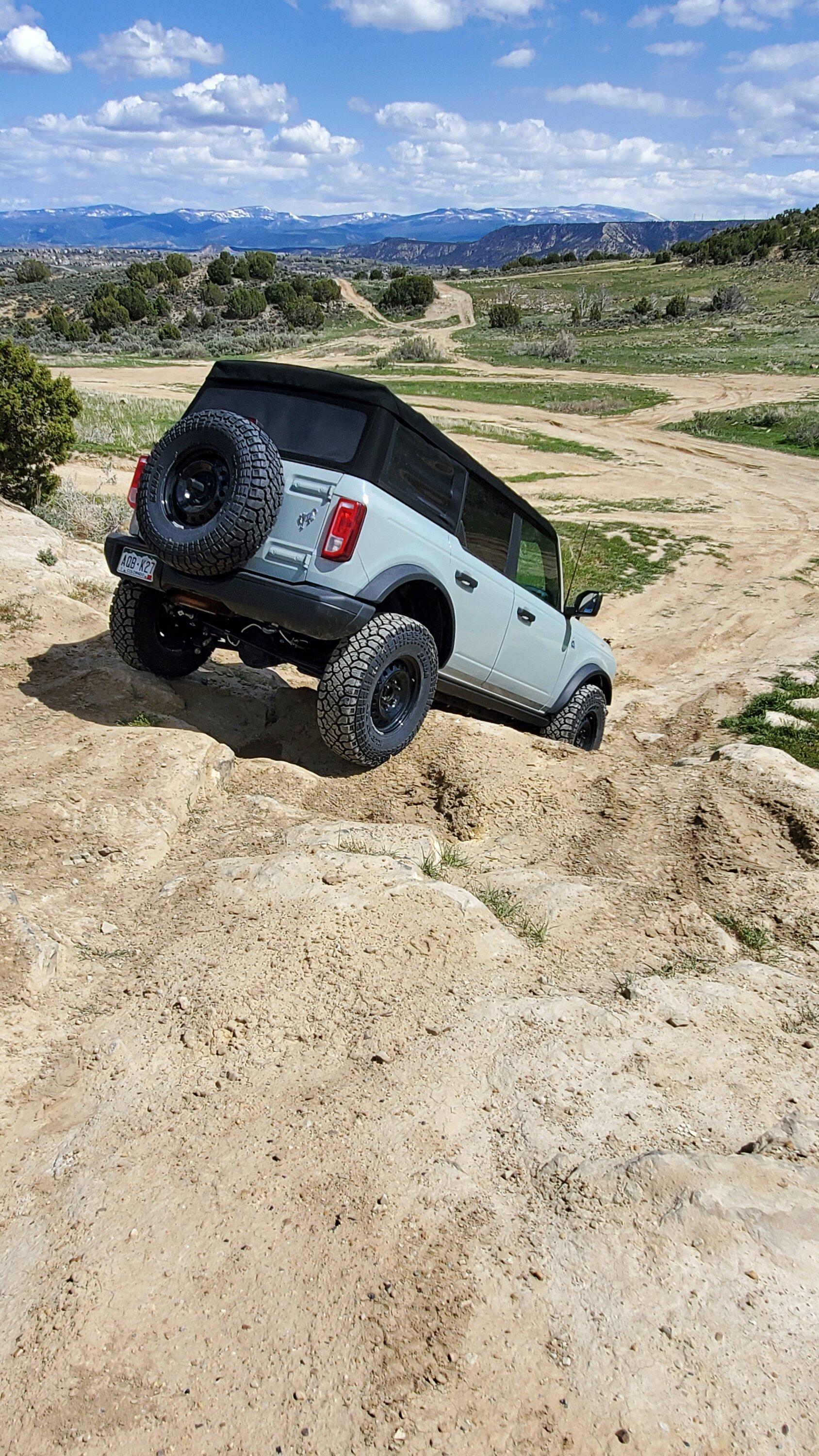 Ford Bronco Cactus Gray question 20220425_145716