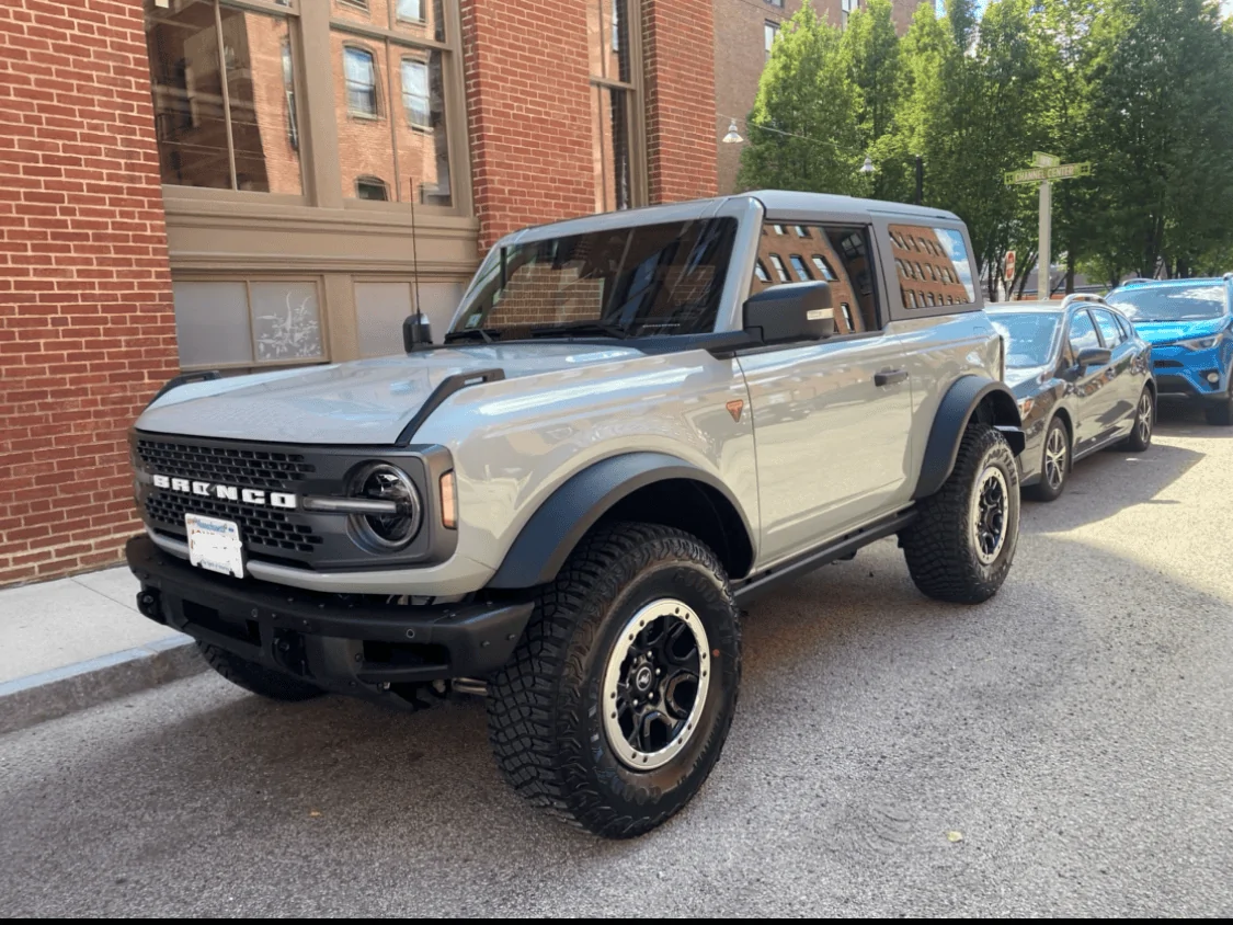 Ford Bronco 06/06/22 Build Week Group 1656538446439