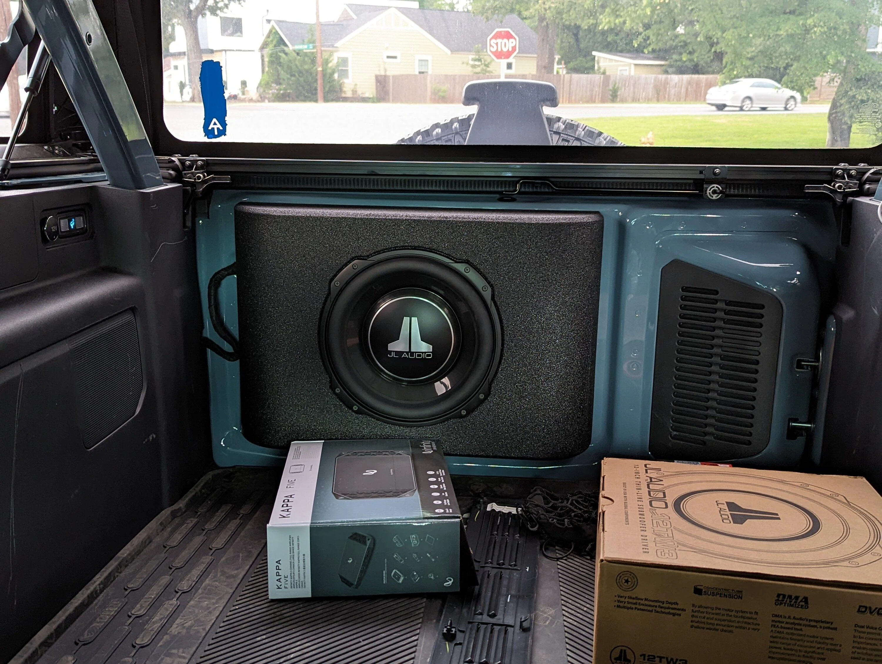 Ford Bronco Ultimate Stereo Upgrade Thread PXL_20220629_213254578