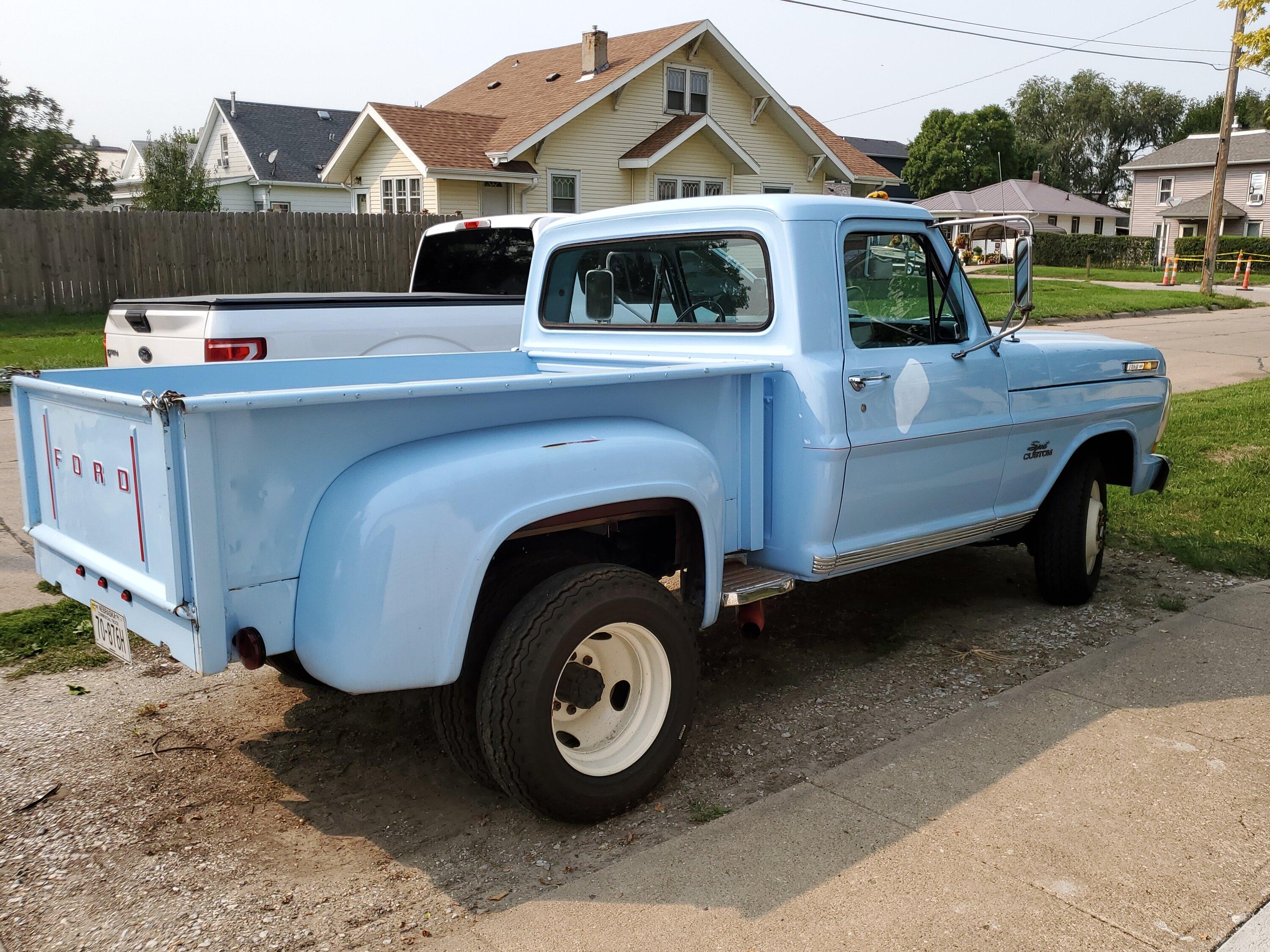 Ford Bronco Early peek @ ROBINS EGG BLUE 2023 Bronco Color, Heritage Edition w/ Squared Flares and Painted MOD Hard Top! 20210910_153509