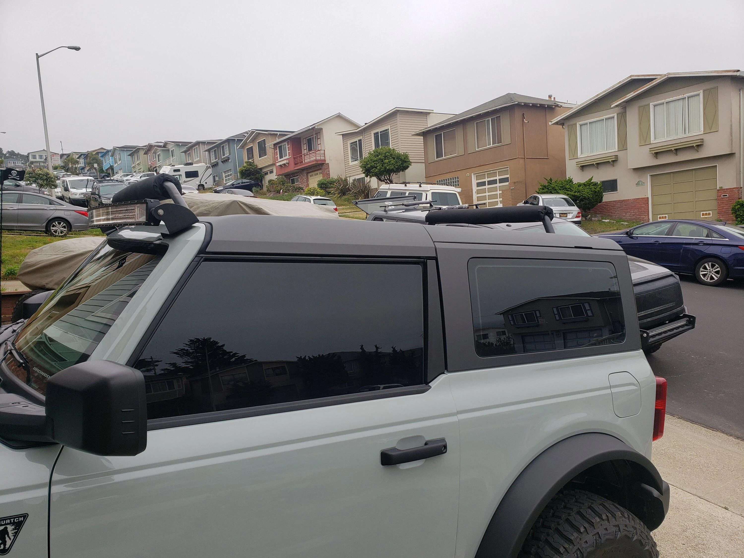 Ford Bronco Double Rack System? - One for surfboard and Thule 20220701_172757