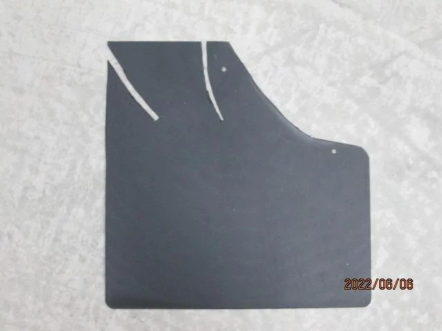 Ford Bronco Lucchese’s cheap DIY small custom-made Front Mud-Flaps HACK for $9 custom 1