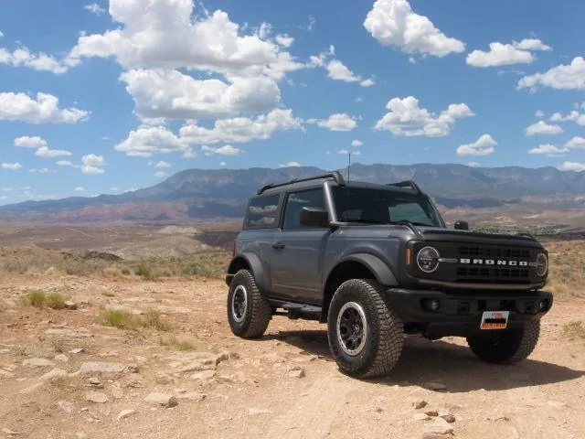 Ford Bronco Lucchese’s cheap DIY small custom-made Front Mud-Flaps HACK for $9 IMG_2386