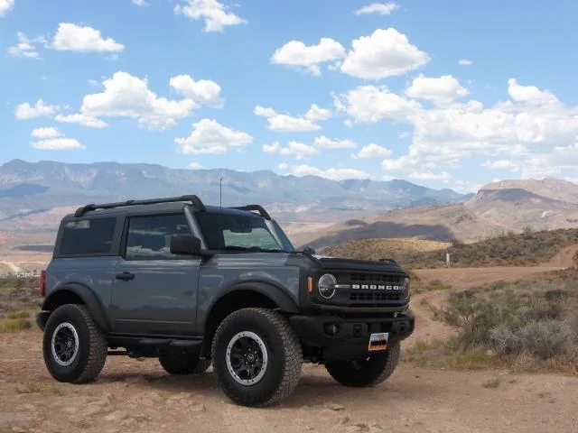 Ford Bronco Lucchese’s cheap DIY small custom-made Front Mud-Flaps HACK for $9 IMG_2395