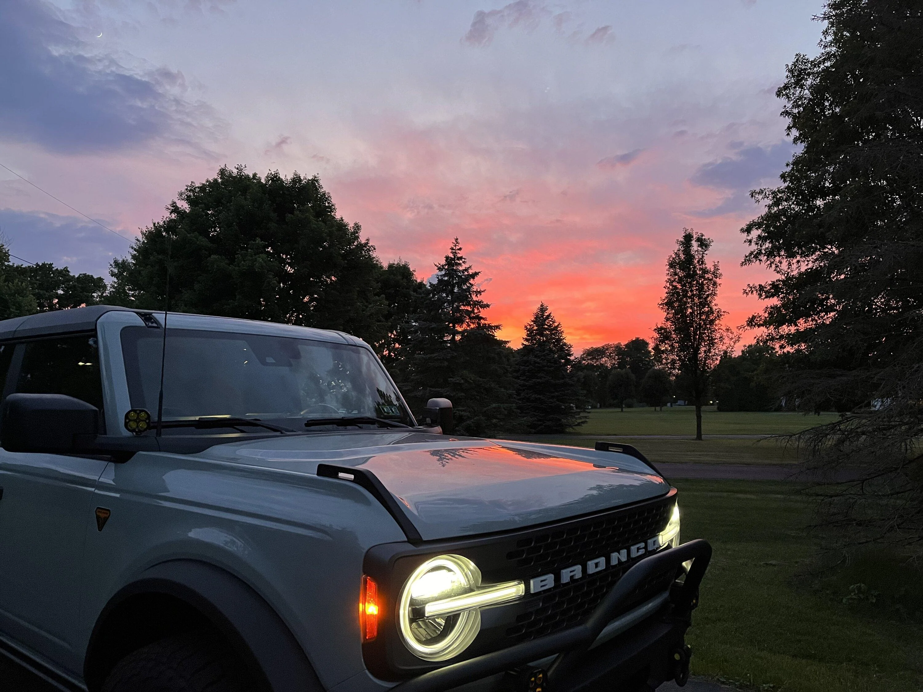 Ford Bronco Let's See Those Sunset Bronco Photos!! E7C6EEDF-686D-4C58-9817-F20F52FFFBF2