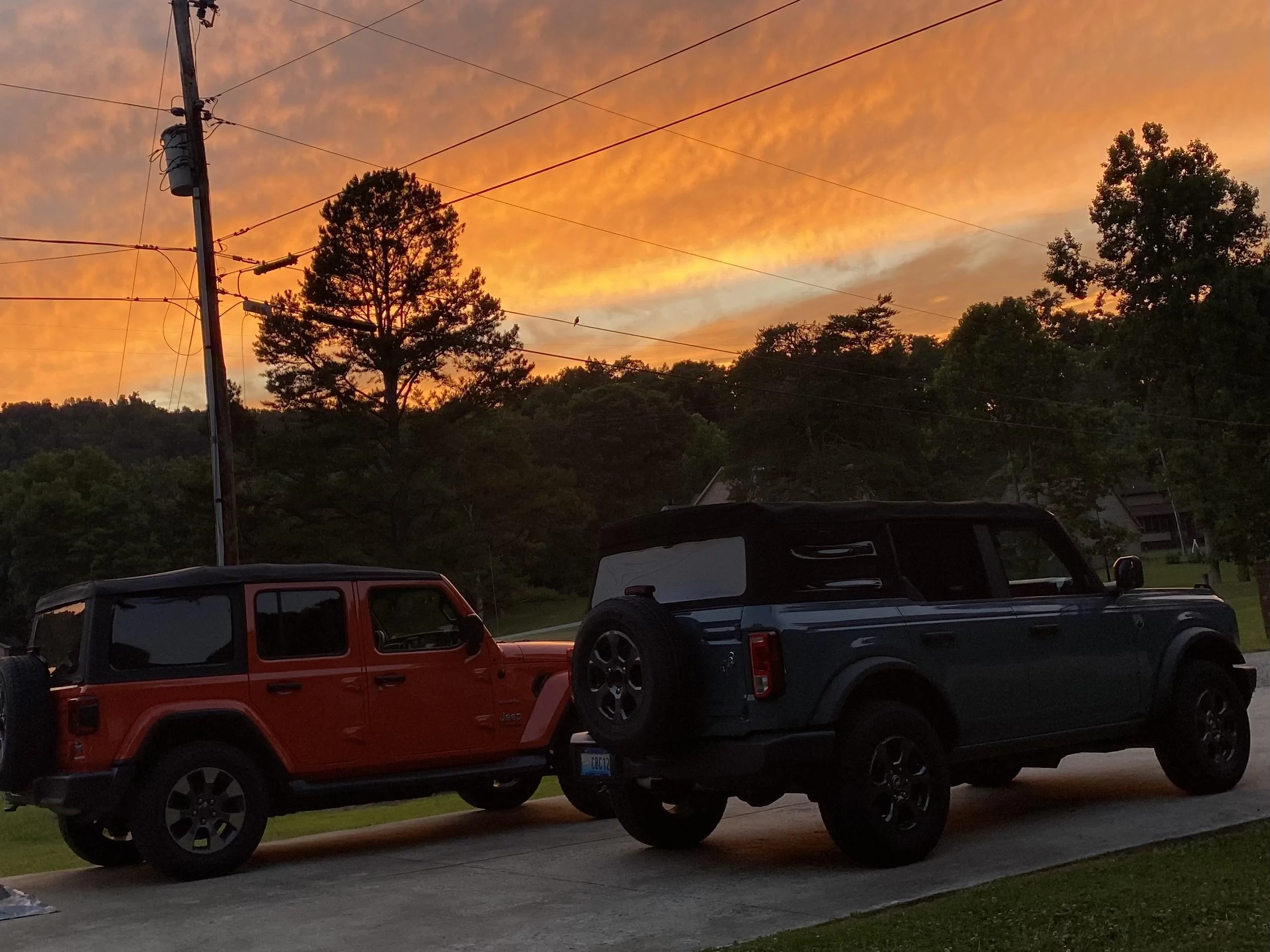 Ford Bronco Let's See Those Sunset Bronco Photos!! C9D65F1F-8AD5-4AFD-BB6B-7FB751B0141D