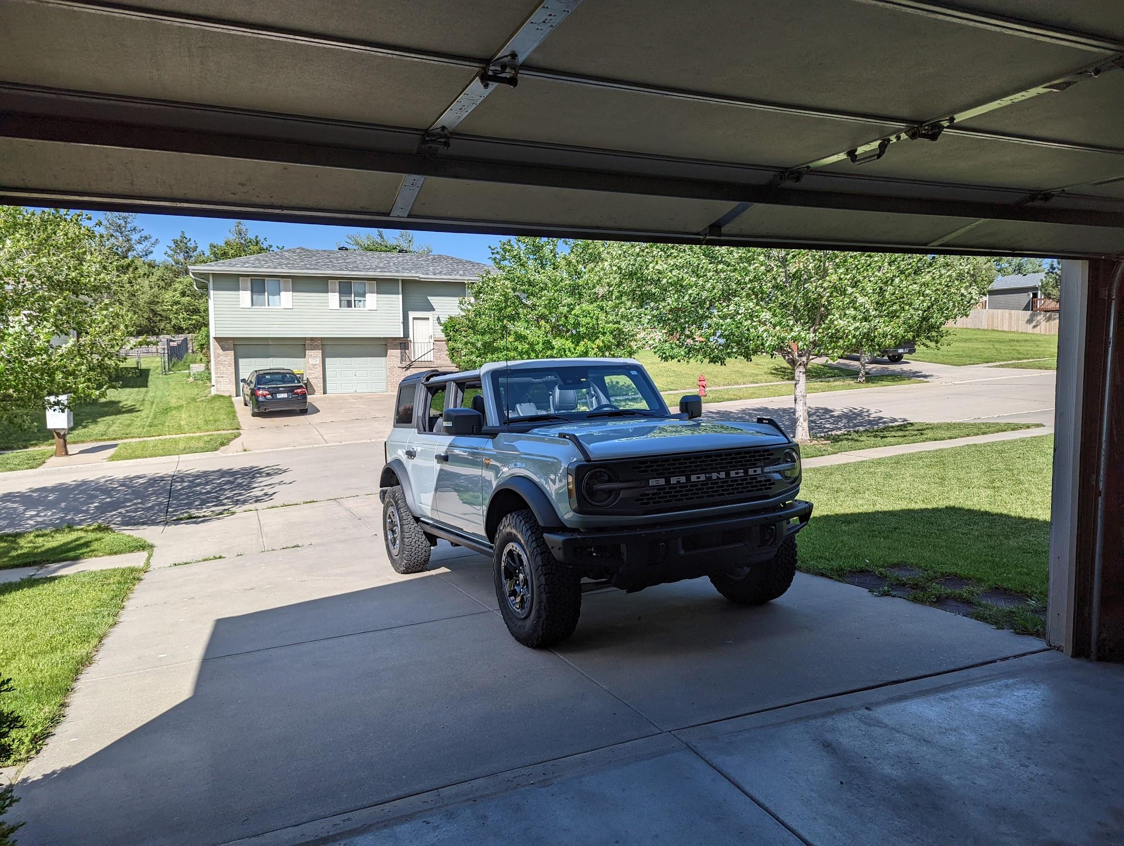 Ford Bronco CACTUS GRAY Bronco Club Bronco topless