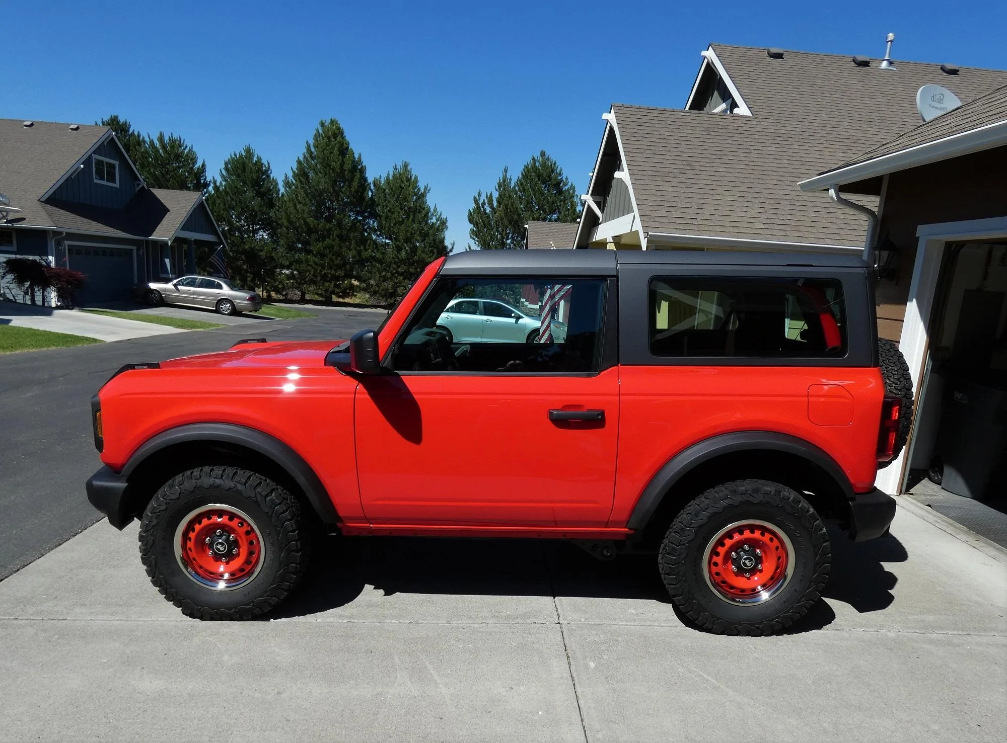 Ford Bronco RACE RED Bronco Club 2022 7 3 (7)
