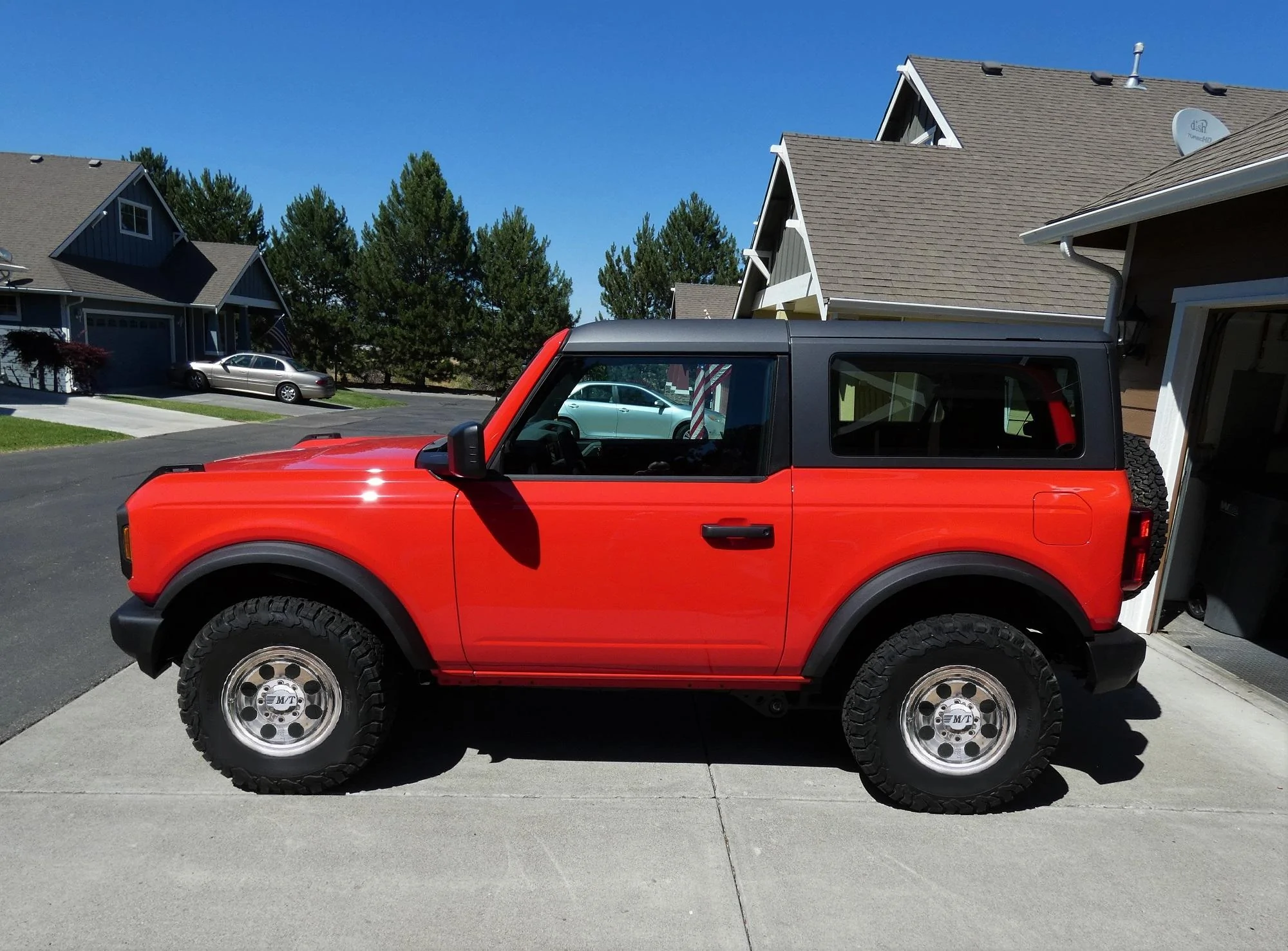 Ford Bronco RACE RED Bronco Club 2022 7 3 (8)