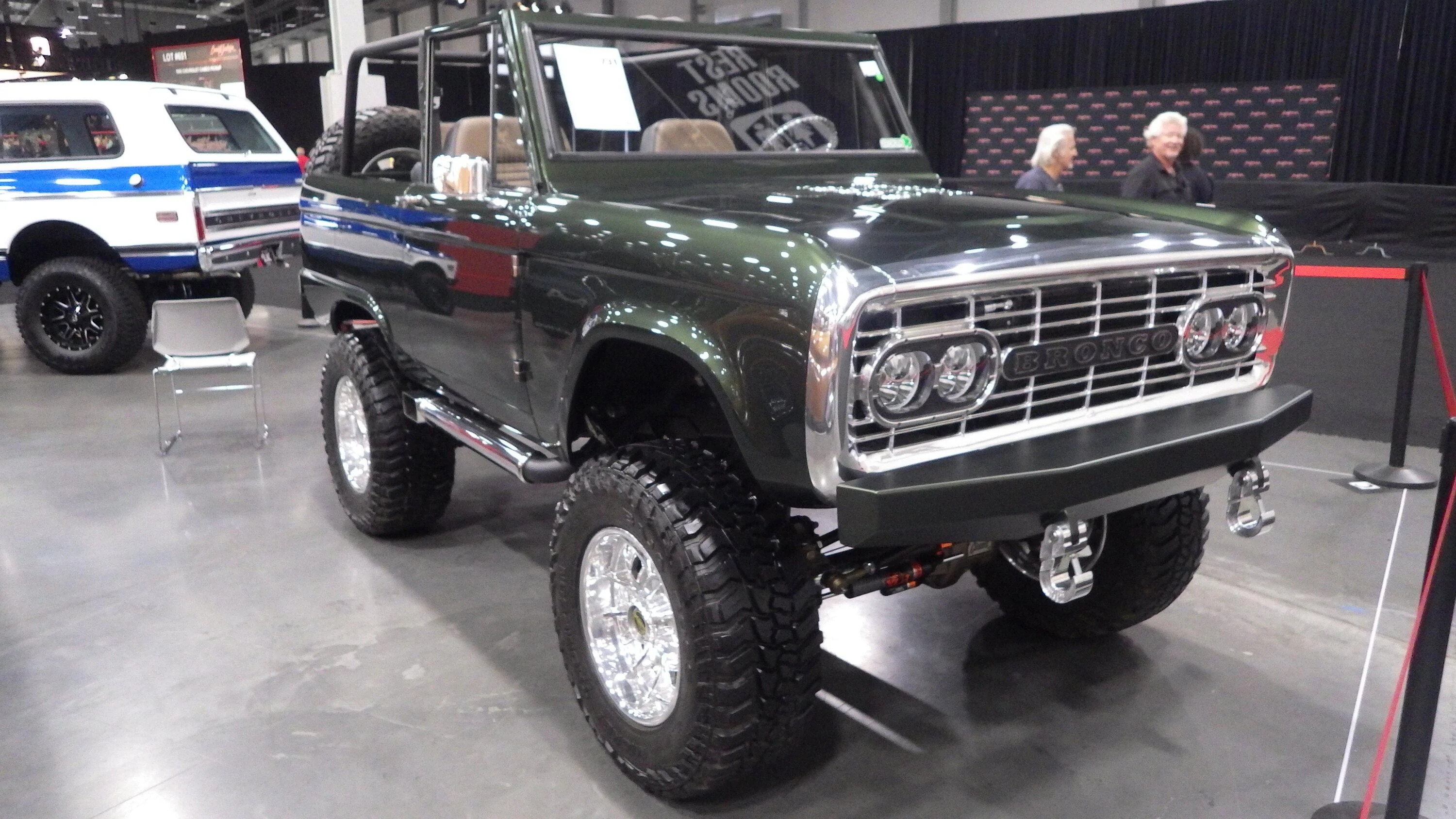 Ford Bronco Bronco fever breaks out at Las Vegas Barrett-Jackson Auto Auction - JULY 2022 IMGP5761