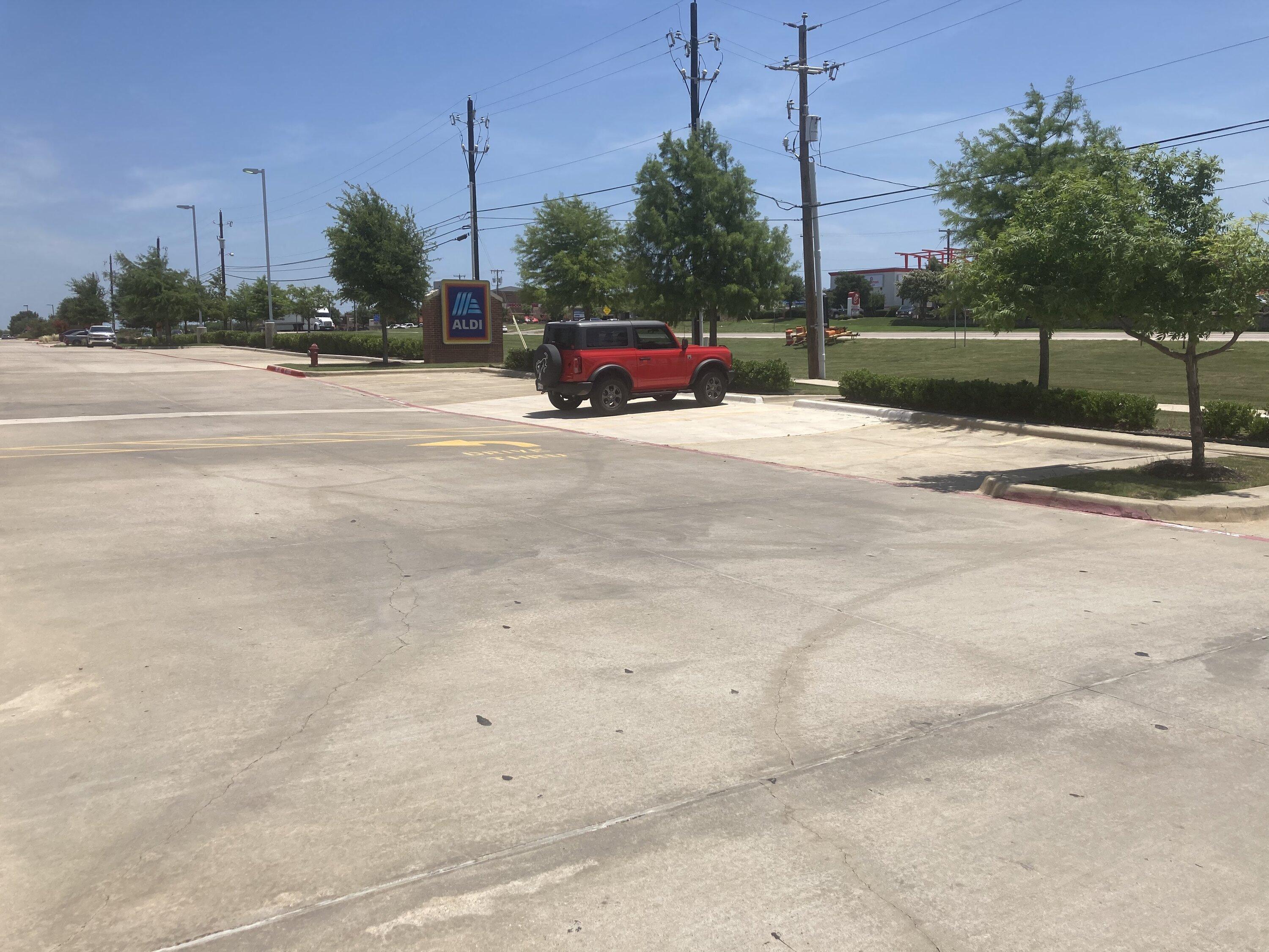 Ford Bronco 🧲 Really?!?  Bronco is a effin magnet. 2401846A-0899-48F5-AEA9-B4B509533336