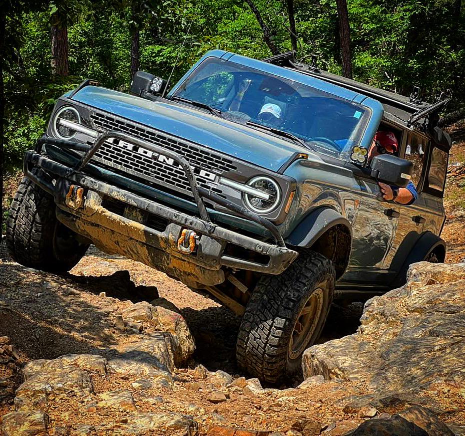 Ford Bronco Bronco Vinyl Rocker Stripes / Decal Giveaway! 9C64EA11-CF92-4F33-887B-CF8FF88E9800
