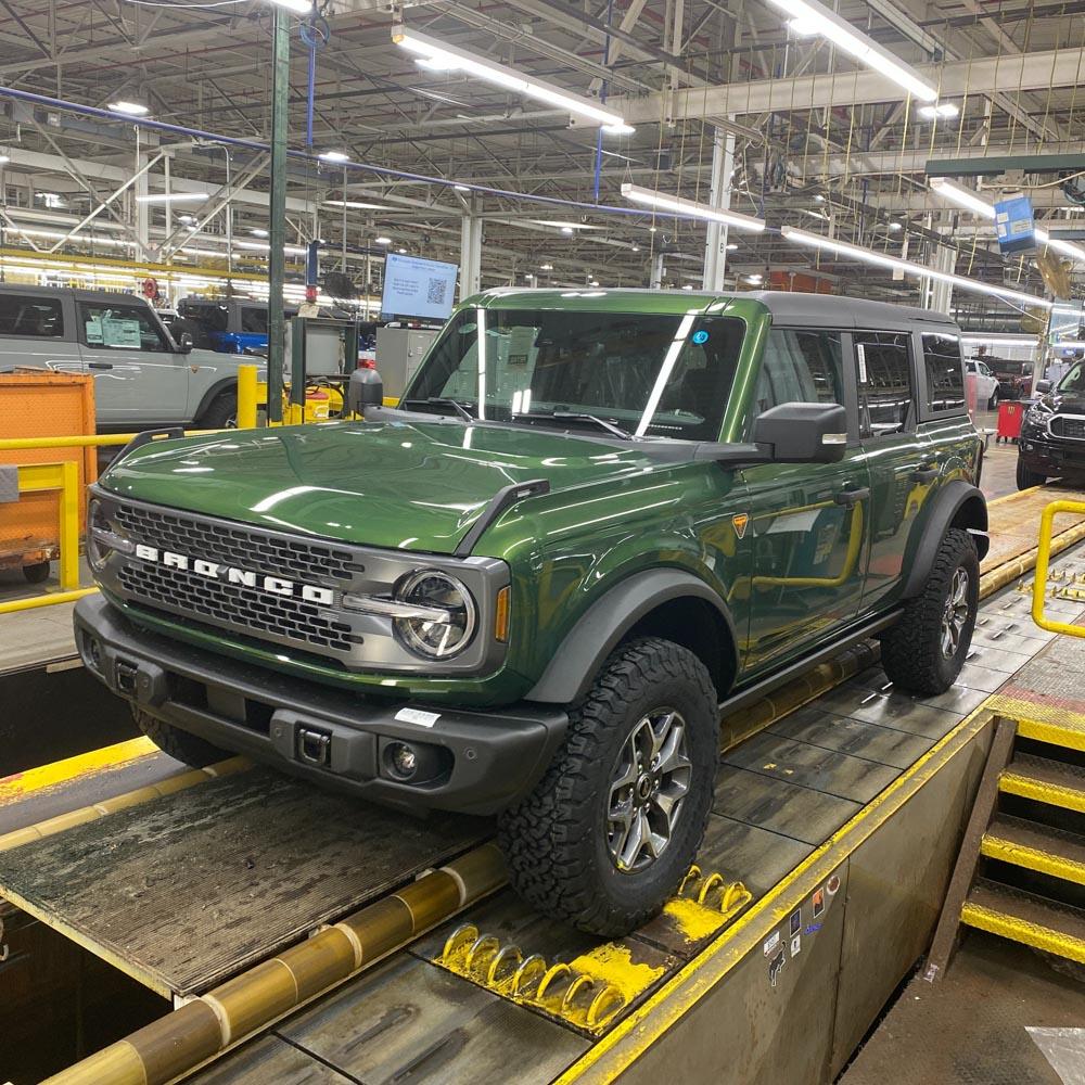 Ford Bronco 6/20/22 Build Week Group image (1)
