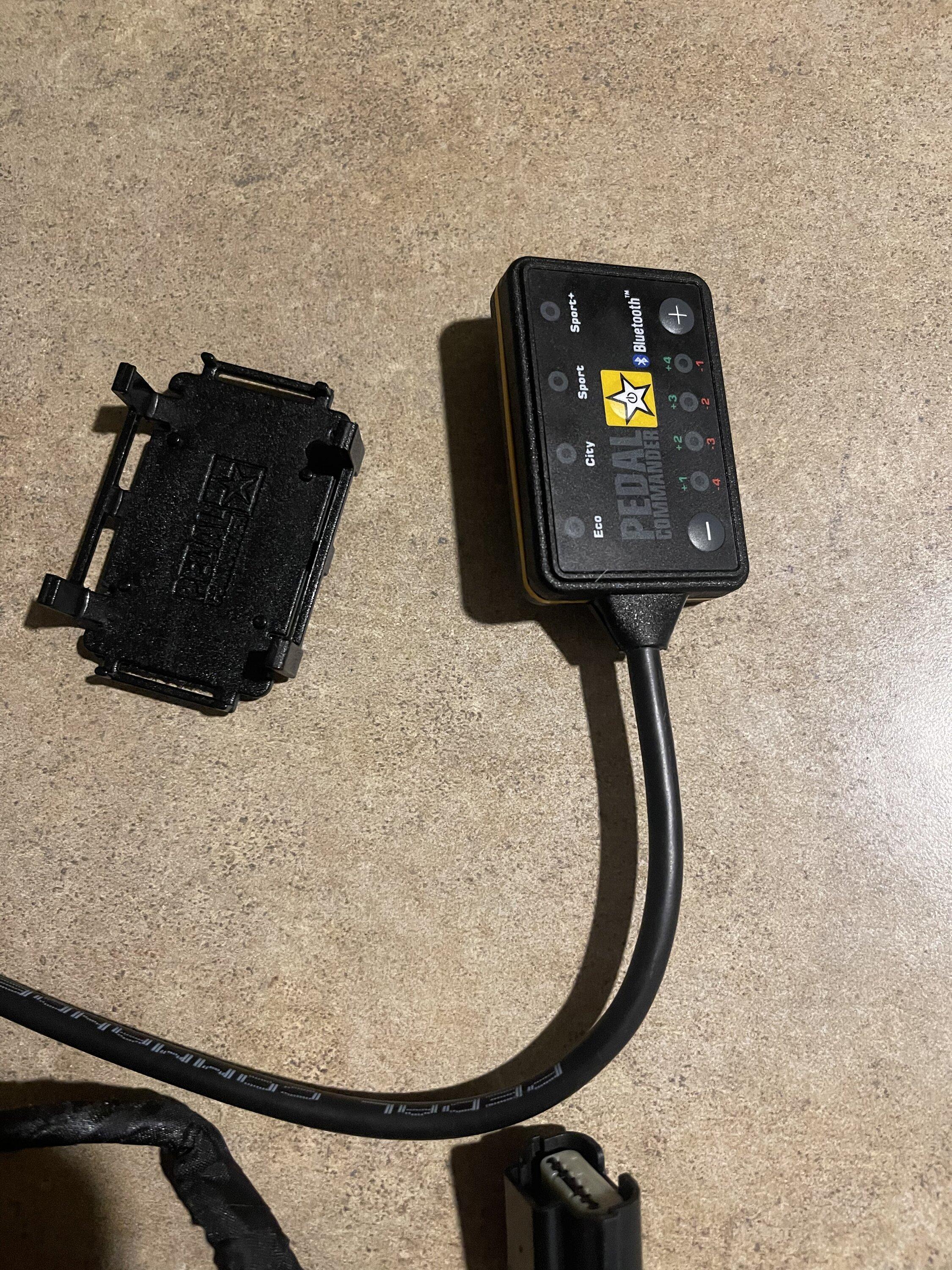 Ford Bronco Pedal Commander w/Bluetooth for sale 9BE0C8B8-193A-44A1-A309-B8CBE300EF49