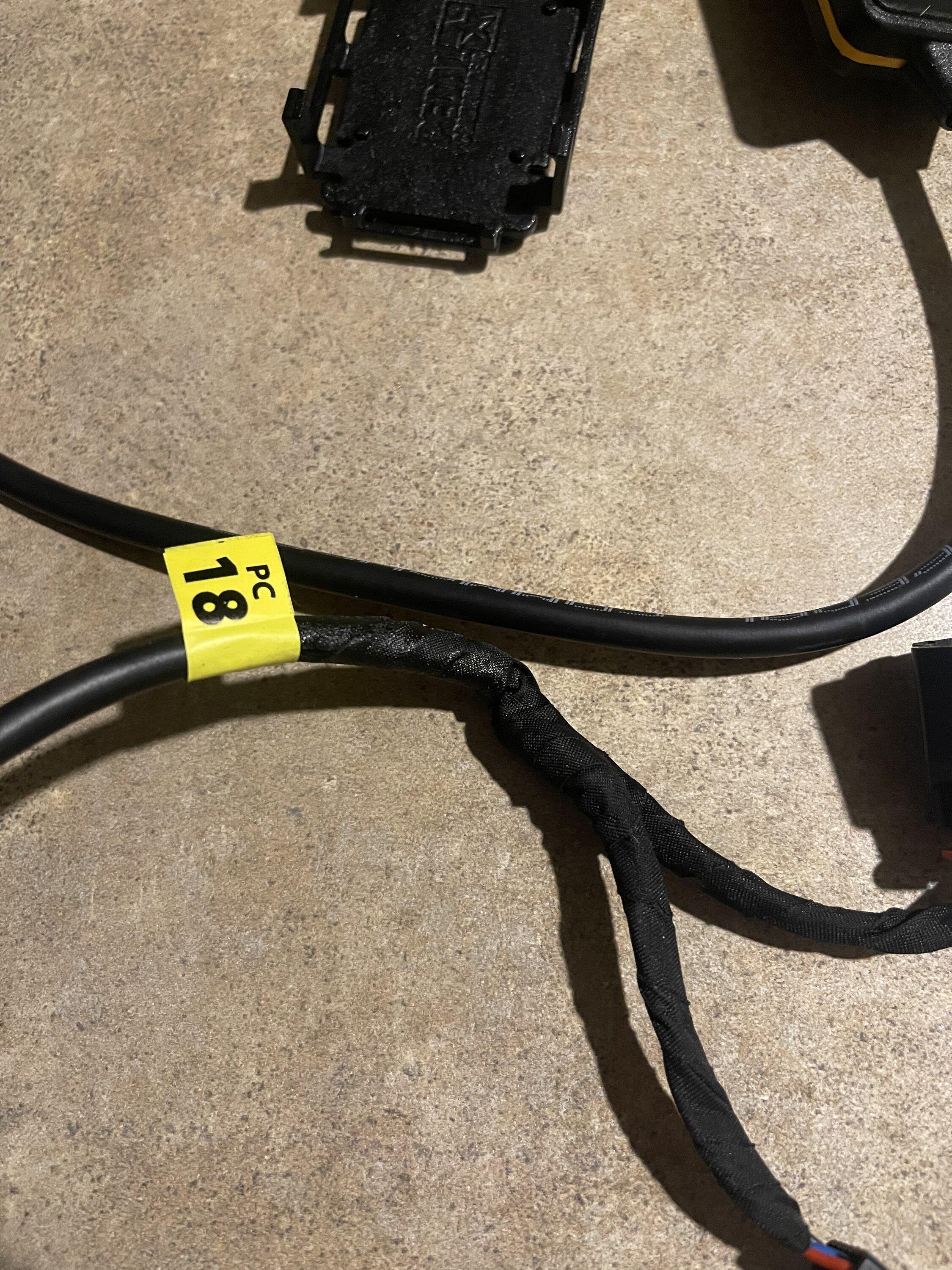 Ford Bronco Pedal Commander w/Bluetooth for sale 7F7096C0-E73E-4A27-A922-98AE23ACAE5F
