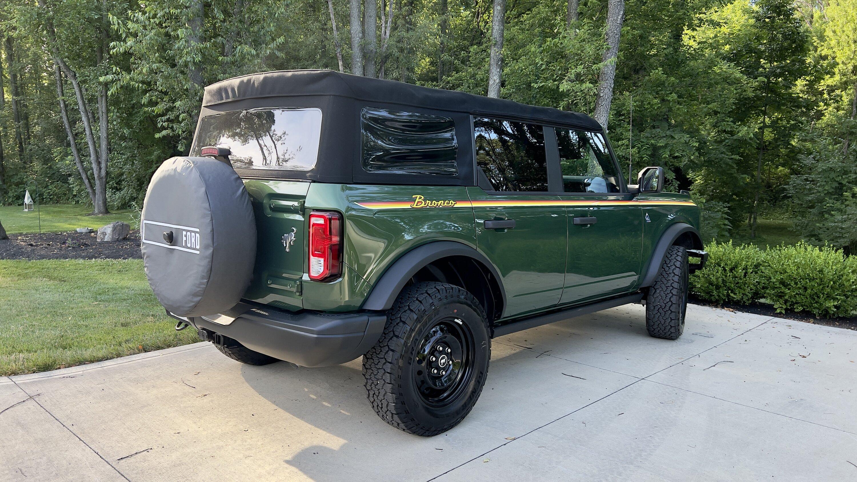 Ford Bronco ERUPTION GREEN Bronco Club IMG_0988