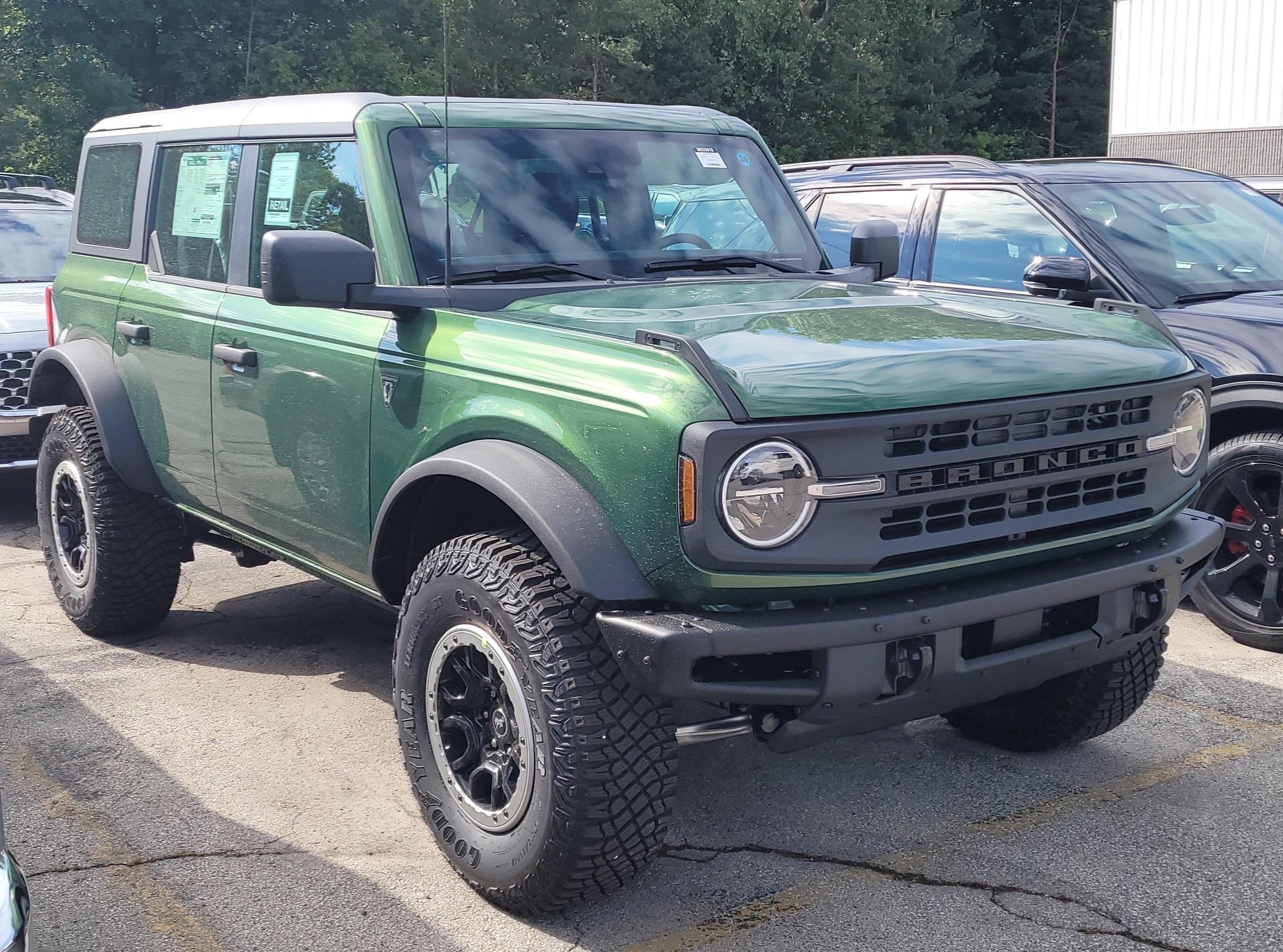 Ford Bronco 06/27/22  Build week group Snapchat-1367714472