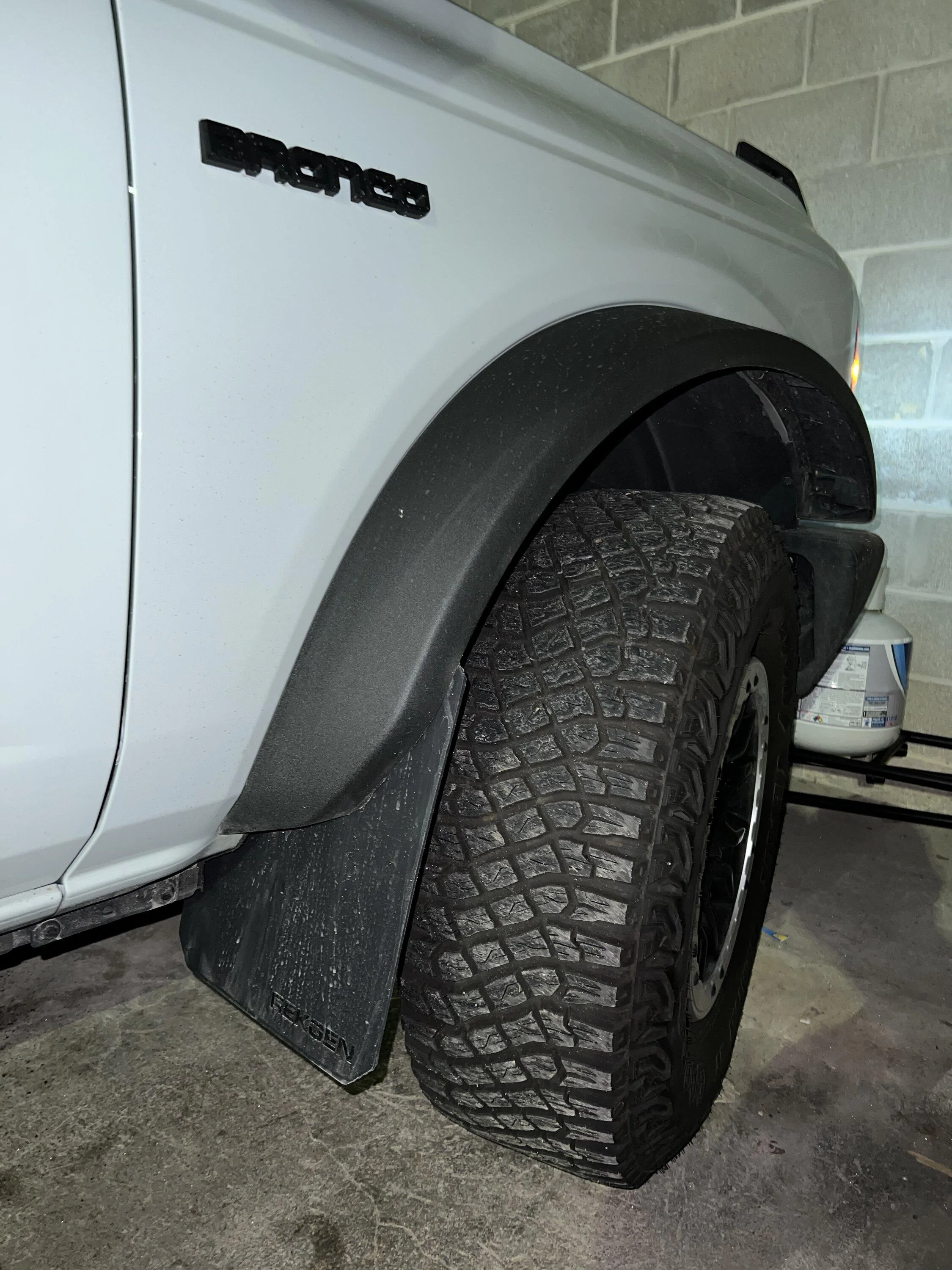 Ford Bronco Advice on best after market mud flaps needed 133476BC-63F1-4F18-9A5F-583A628D976A