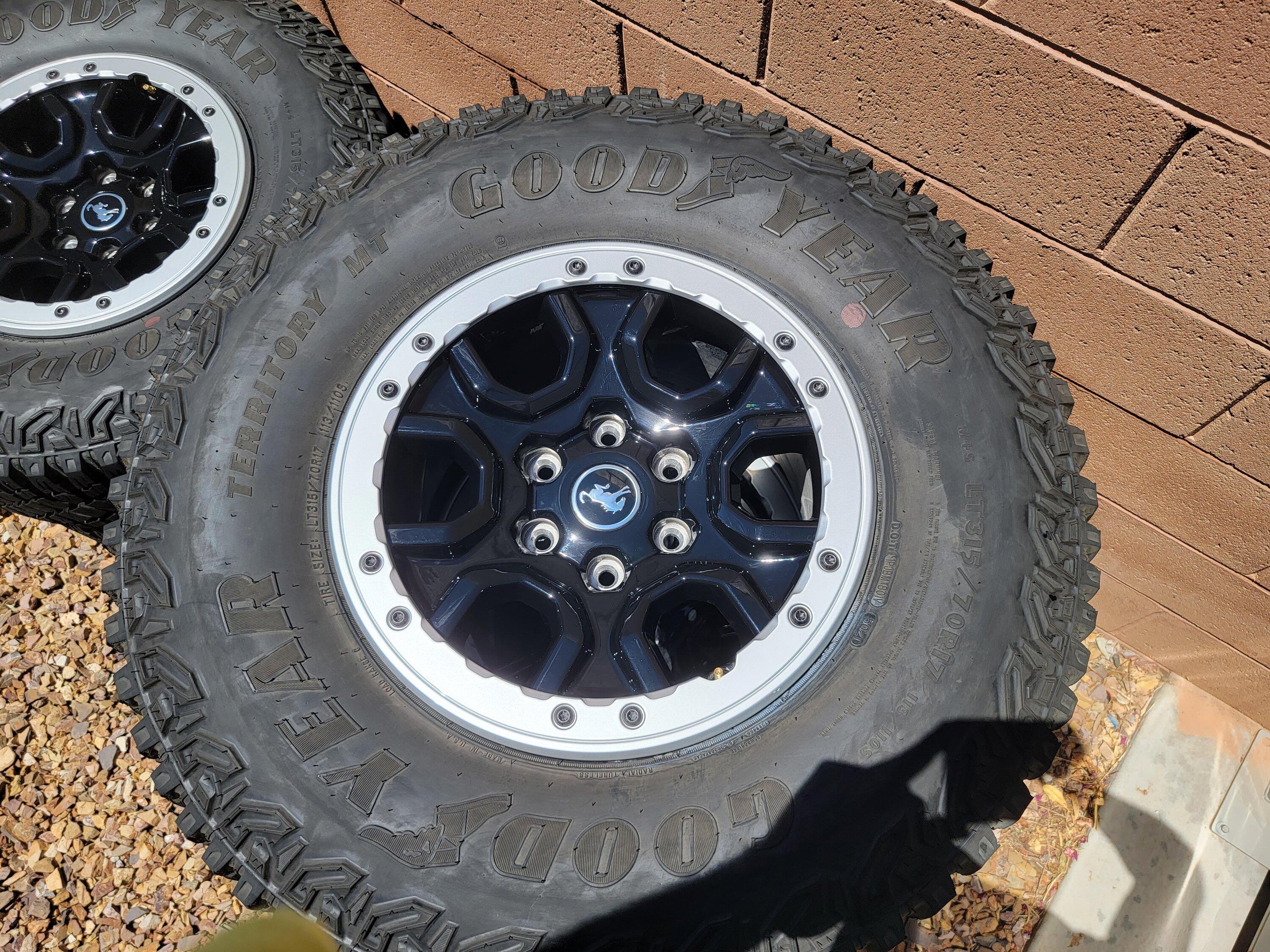 Ford Bronco 2022 Badlands Sasquatch Wheels 20220709_143121