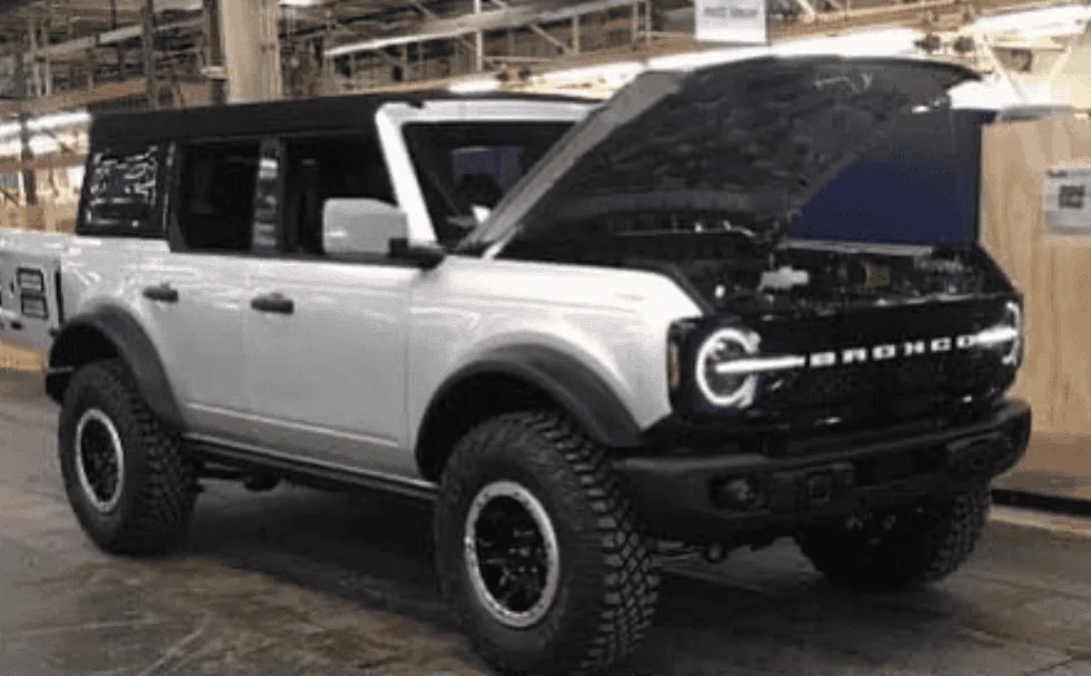 Ford Bronco Soft Top pics? 1599975814961