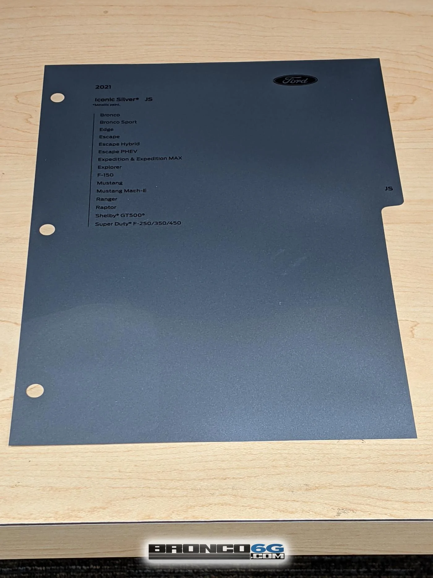 Ford Bronco Official Paint Samples / Swatches For 2021 Ford Bronco Have Arrived. Cactus Gray = Jet Fighter Gray IconicSilver