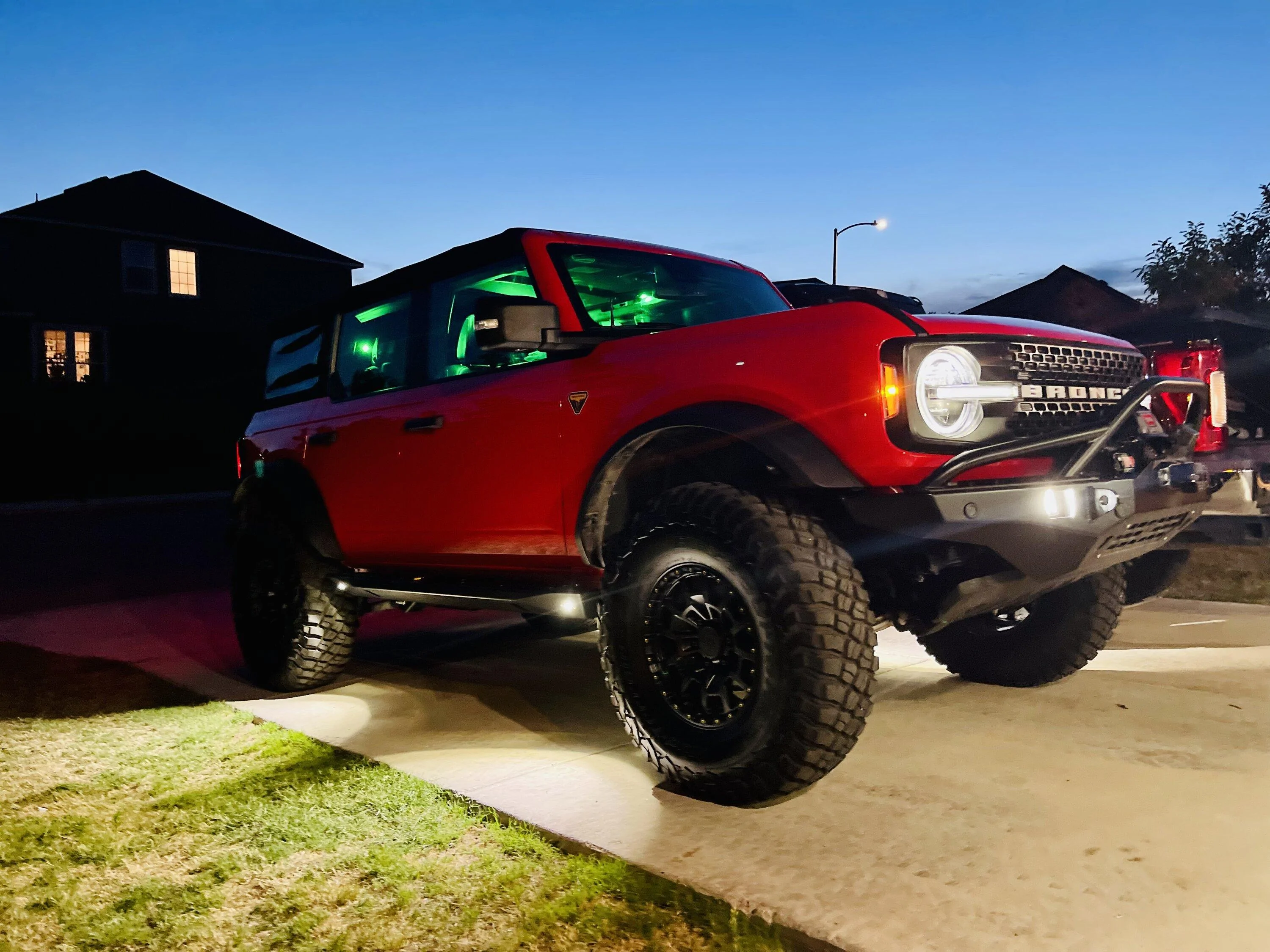 Ford Bronco LSM7581 Race Red Bronco Build FF588DC3-0083-49FD-80C5-806AD9BDB00B