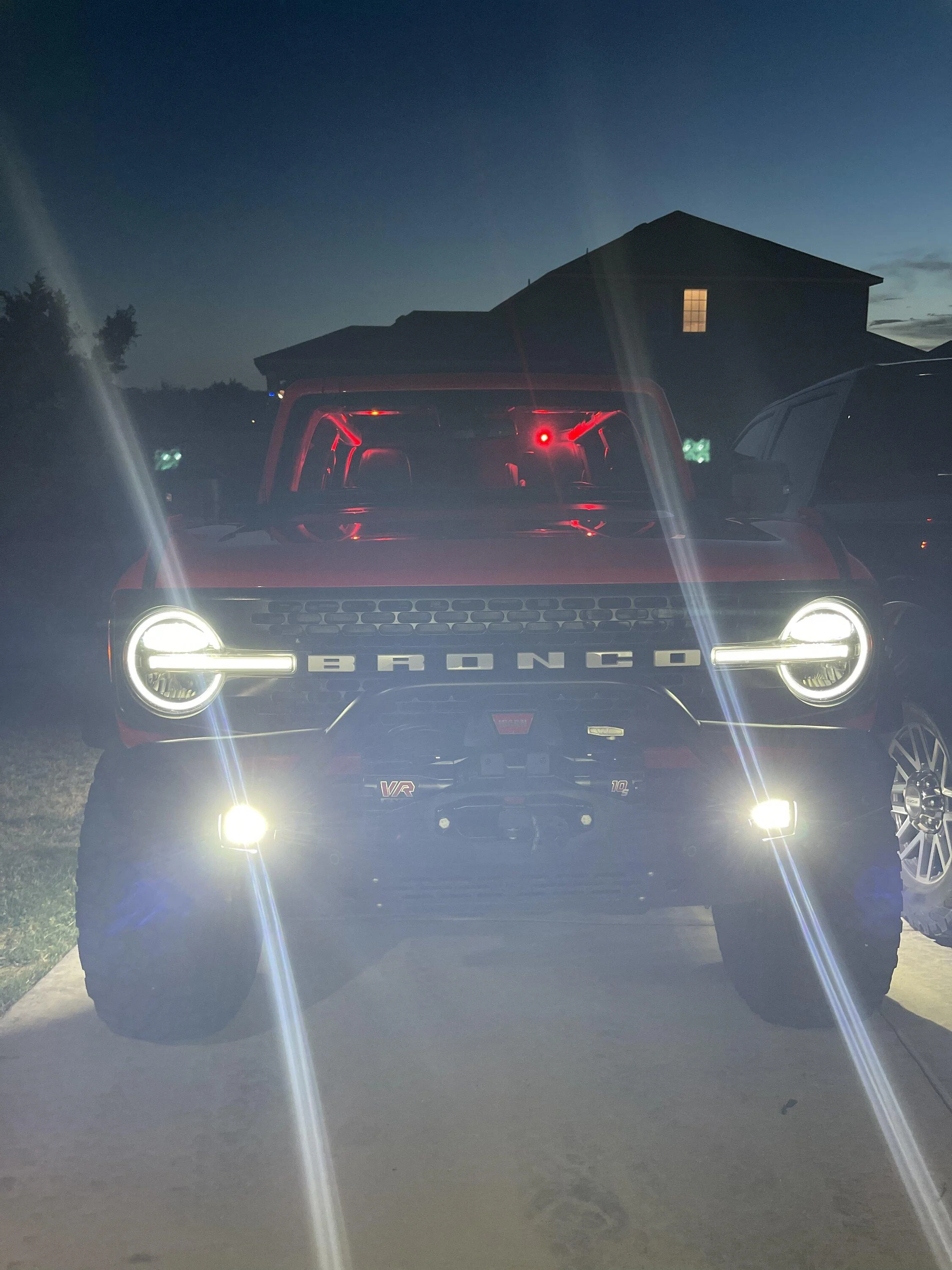 Ford Bronco LSM7581 Race Red Bronco Build 8AABE73B-C9C3-48BC-A259-6003CEB0B6DE