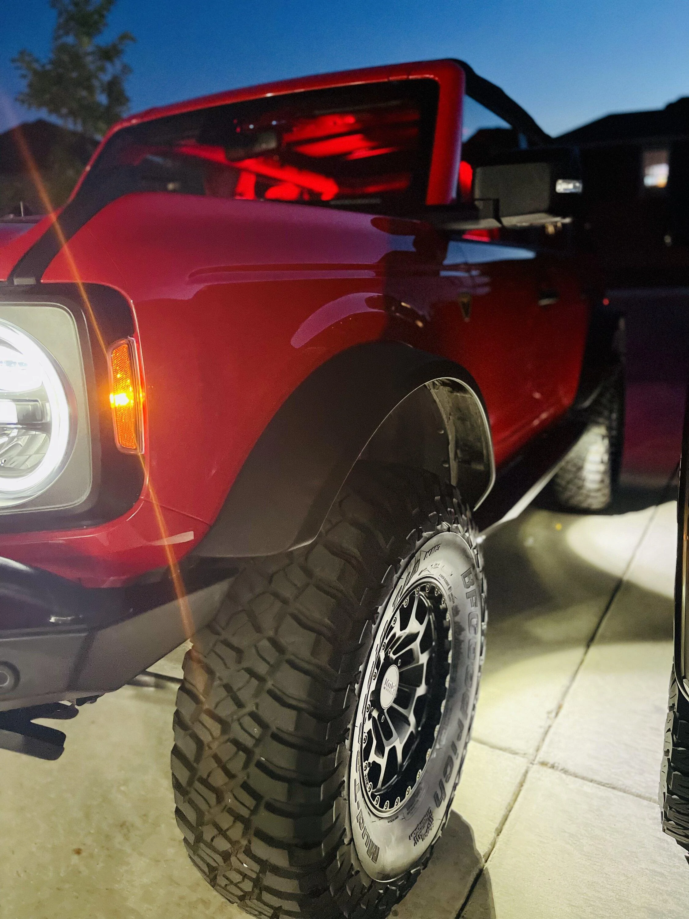 Ford Bronco LSM7581 Race Red Bronco Build 8ED17DE7-2598-4BC4-A9CB-ECCD05797EDC