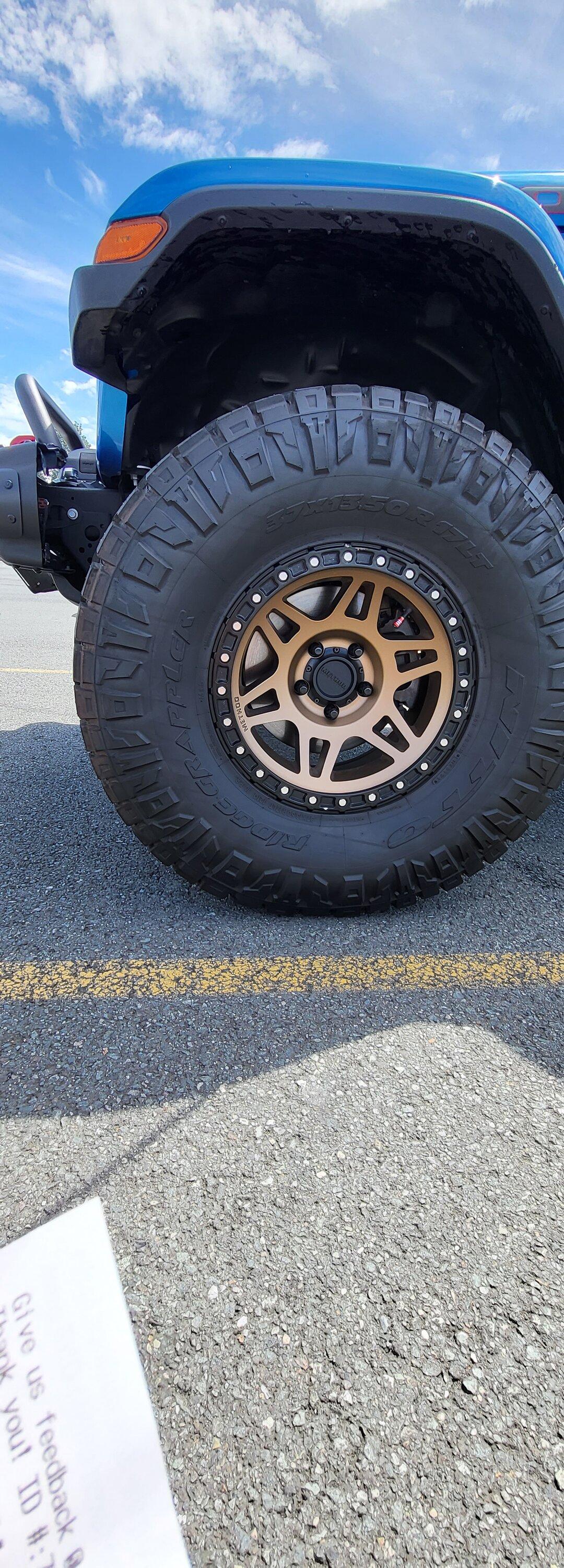 Ford Bronco Which Method wheels do you like? 20220705_145358