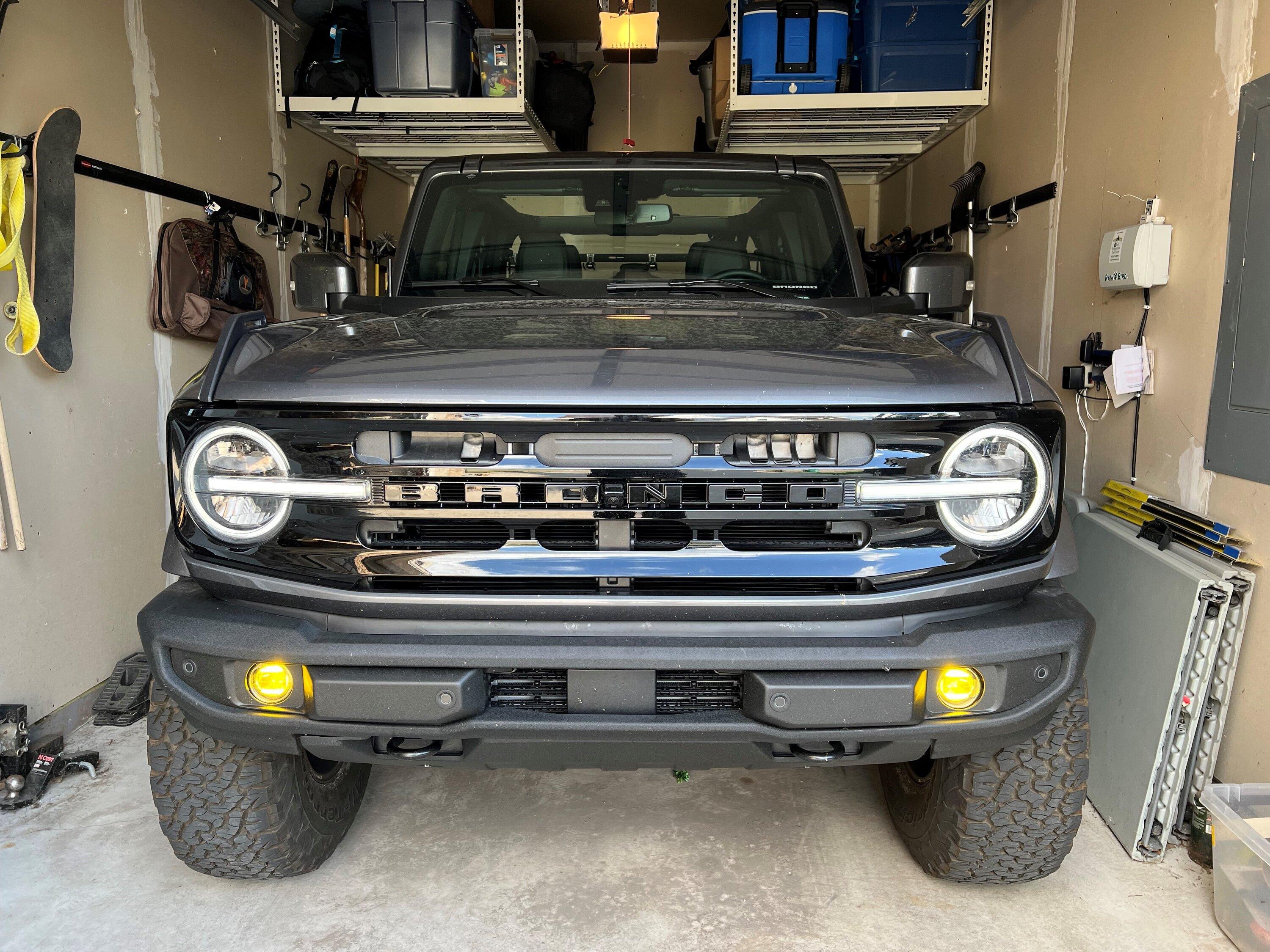 Ford Bronco Grill Lettering Overlays Bronco_Front
