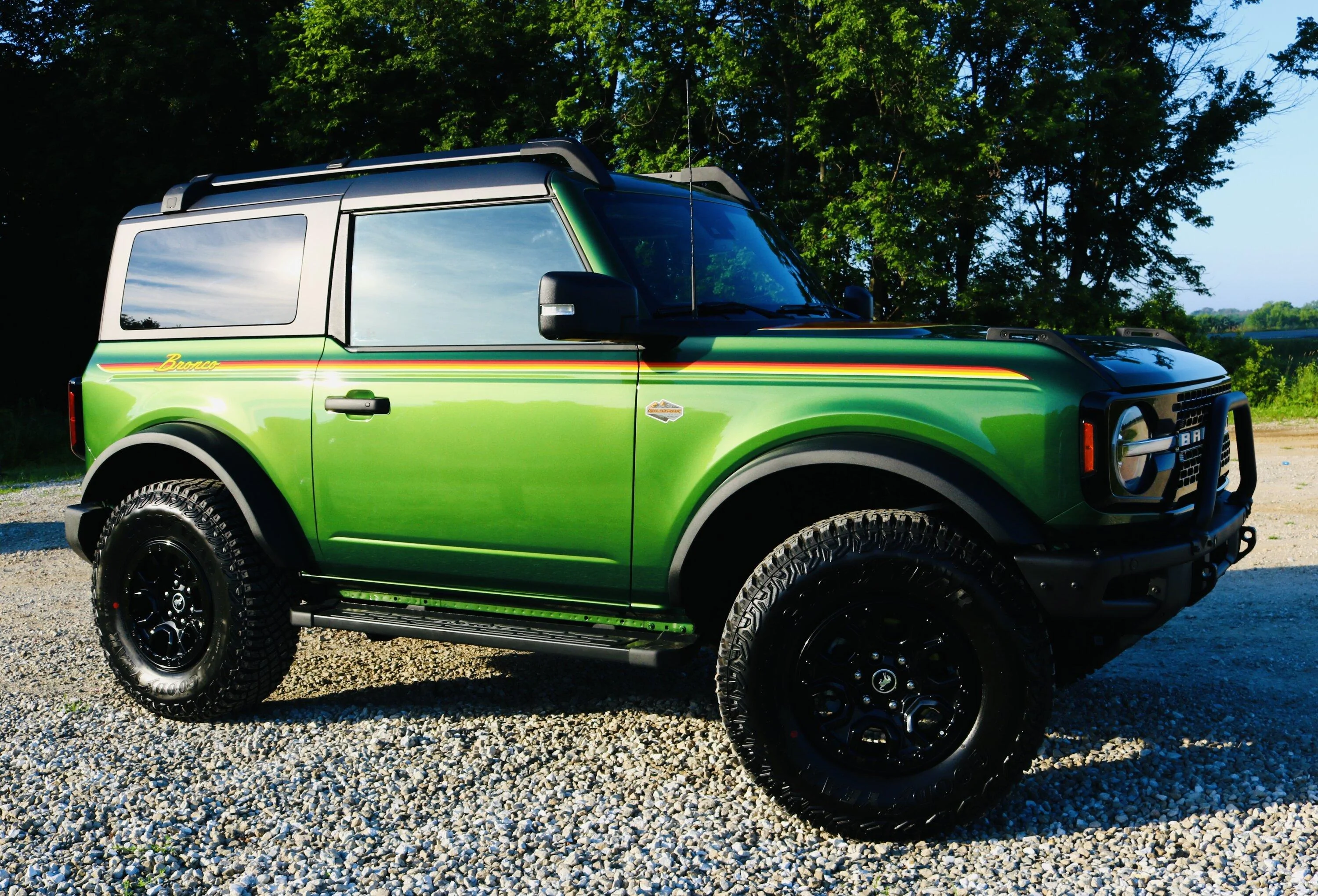 Ford Bronco ERUPTION GREEN Bronco Club C59E548F-783D-422E-B018-7124AF662BD3