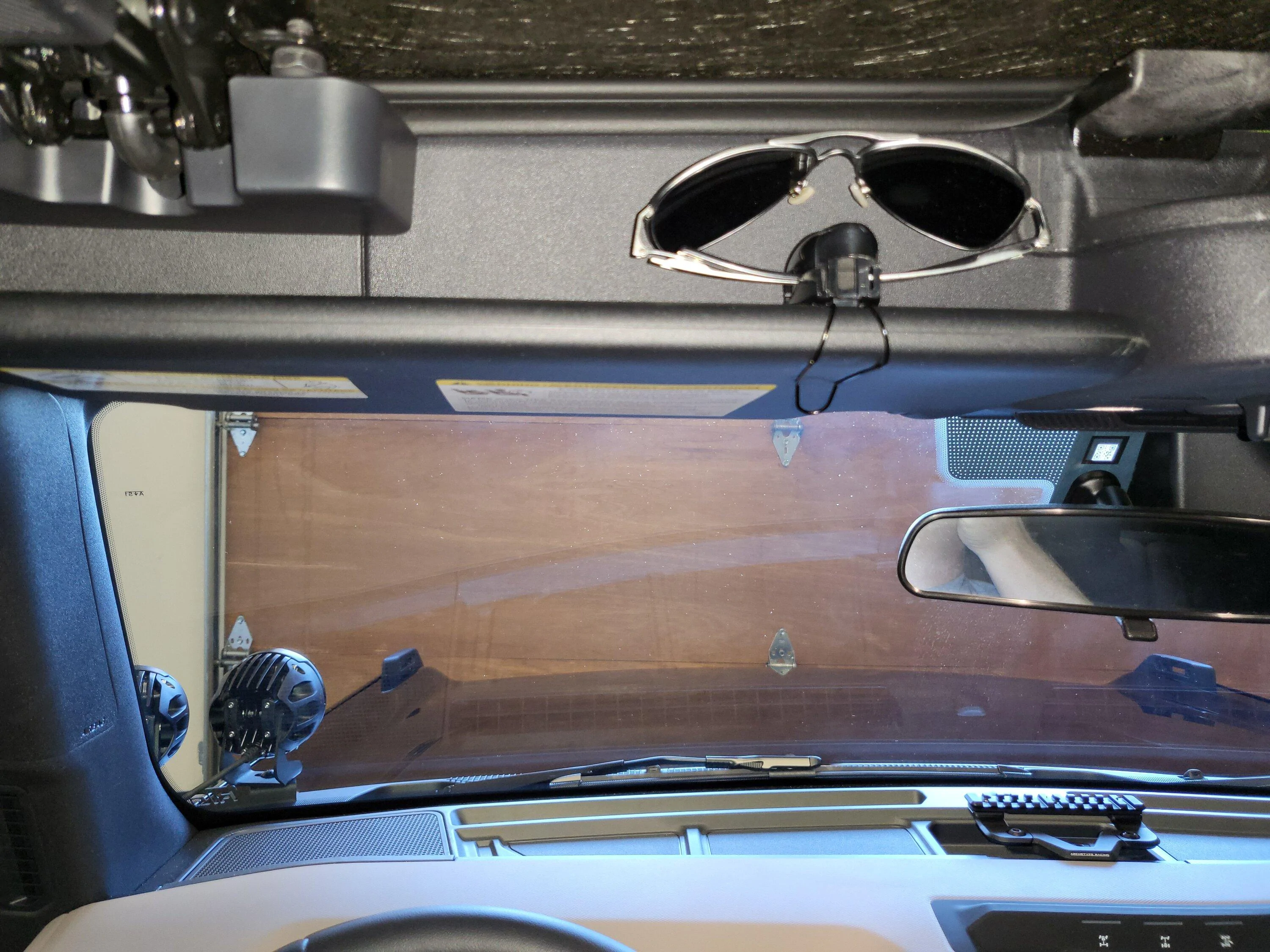 Ford Bronco Sunglasses solution for about a $1 20220711_123444