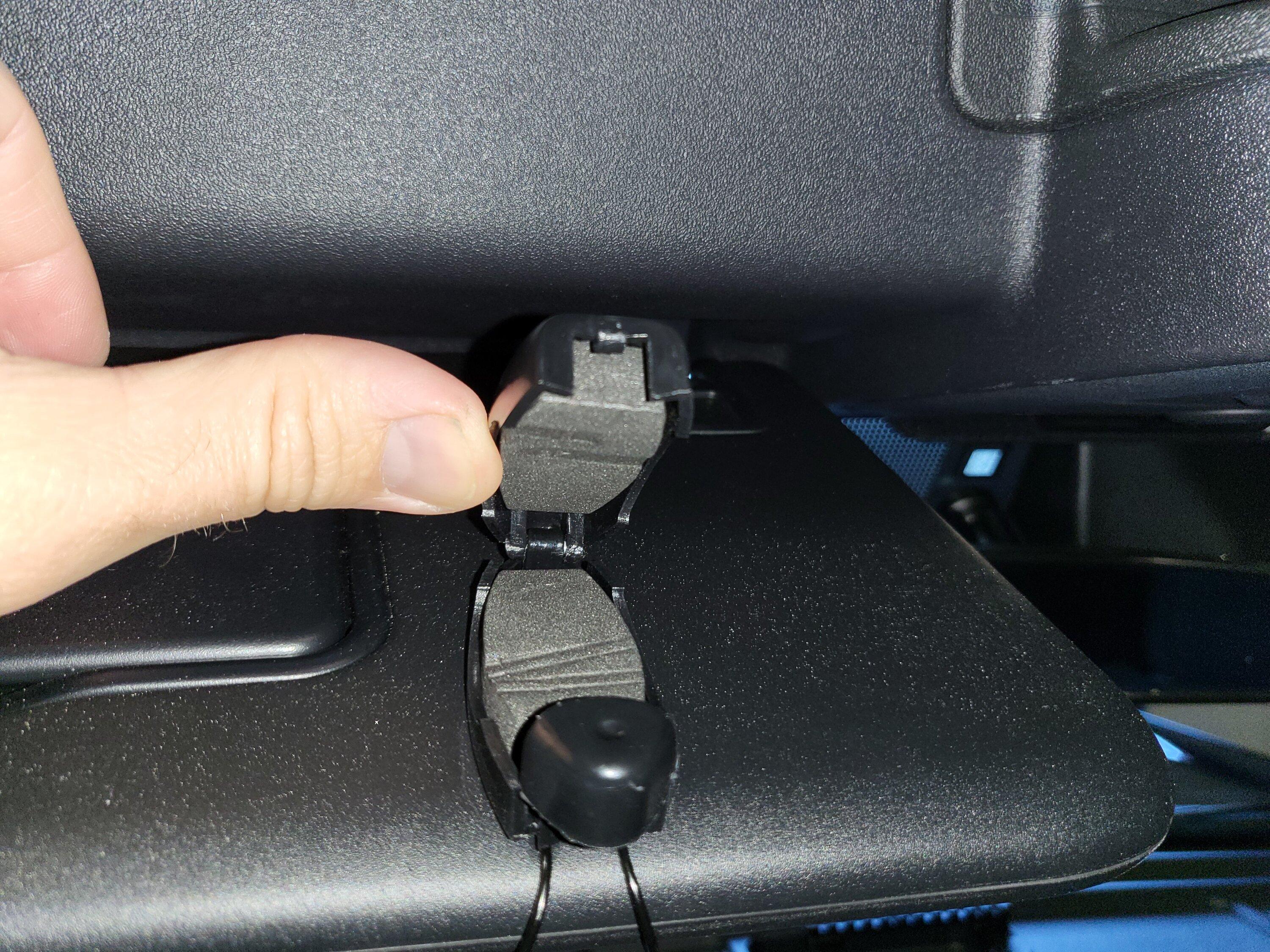 Ford Bronco Sunglasses solution for about a $1 20220711_123357