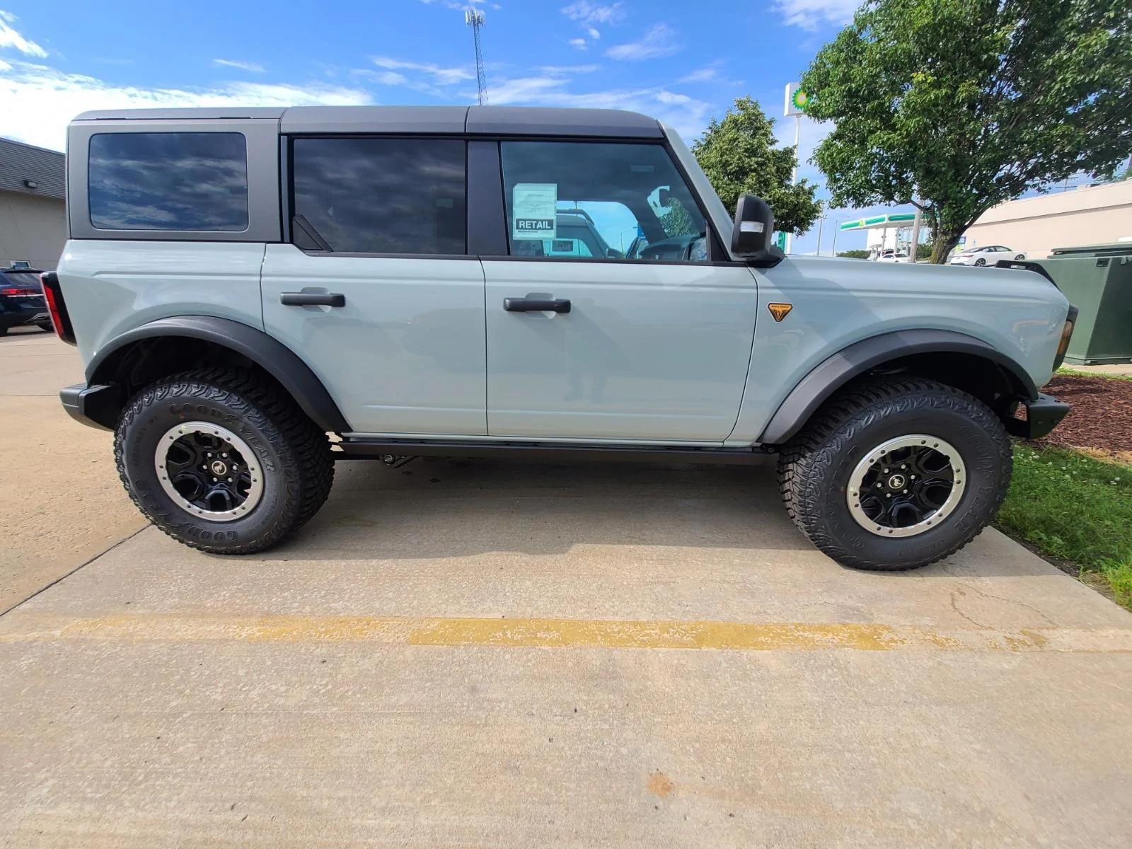 Ford Bronco 06/06/22 Build Week Group Resized_20220711_163533
