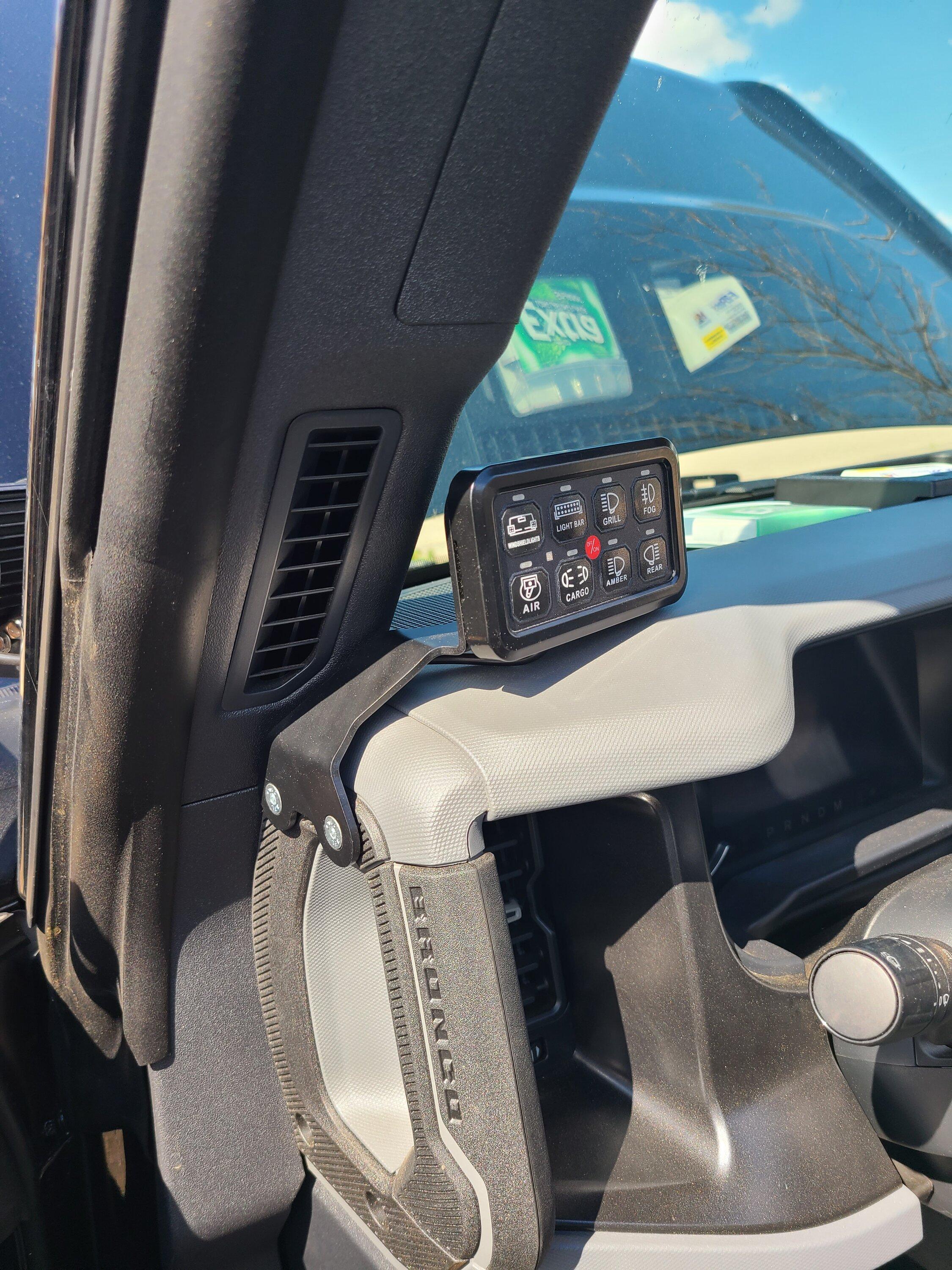 Ford Bronco Plug and Play AUX Controller? 20220709_160203