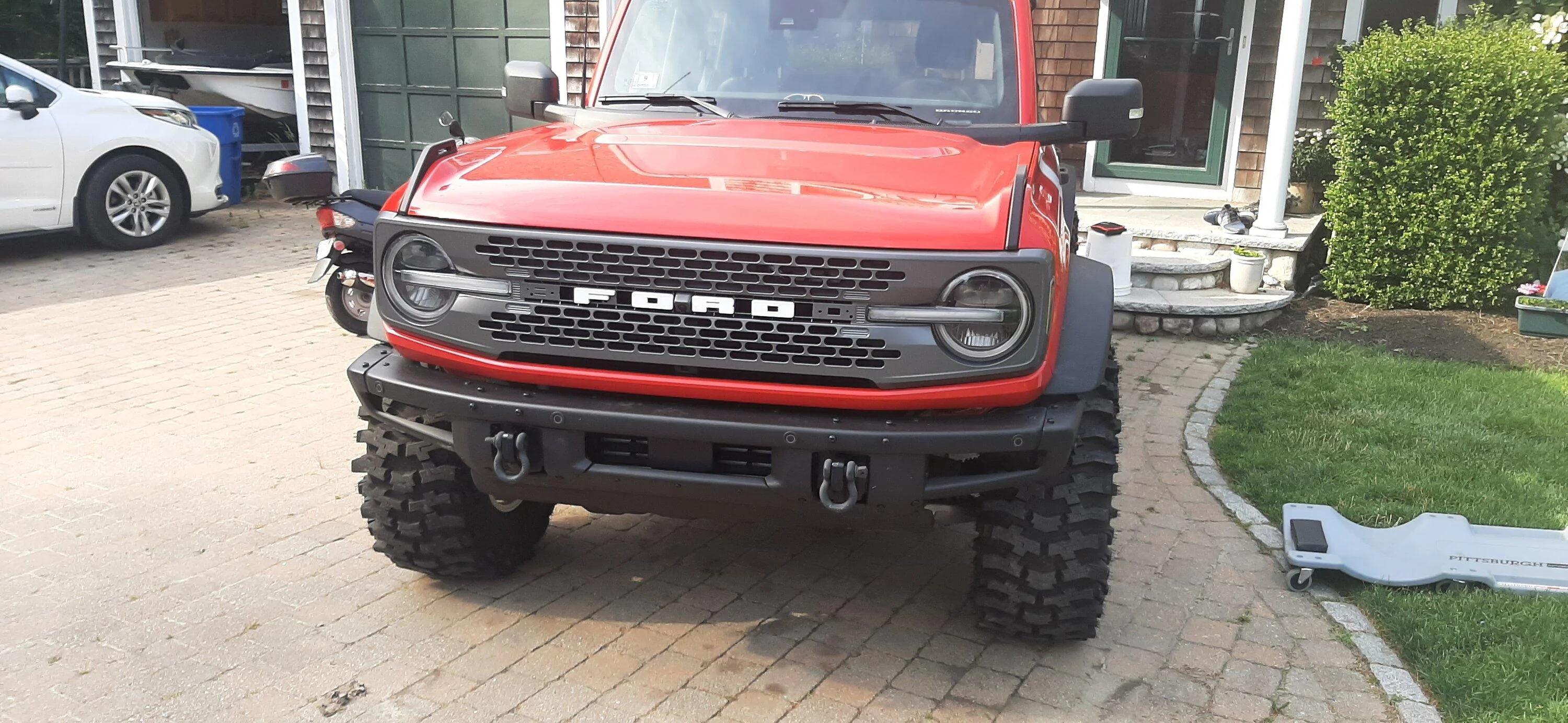 Ford Bronco F  O  R  D   letters for grille? 20220701_170741