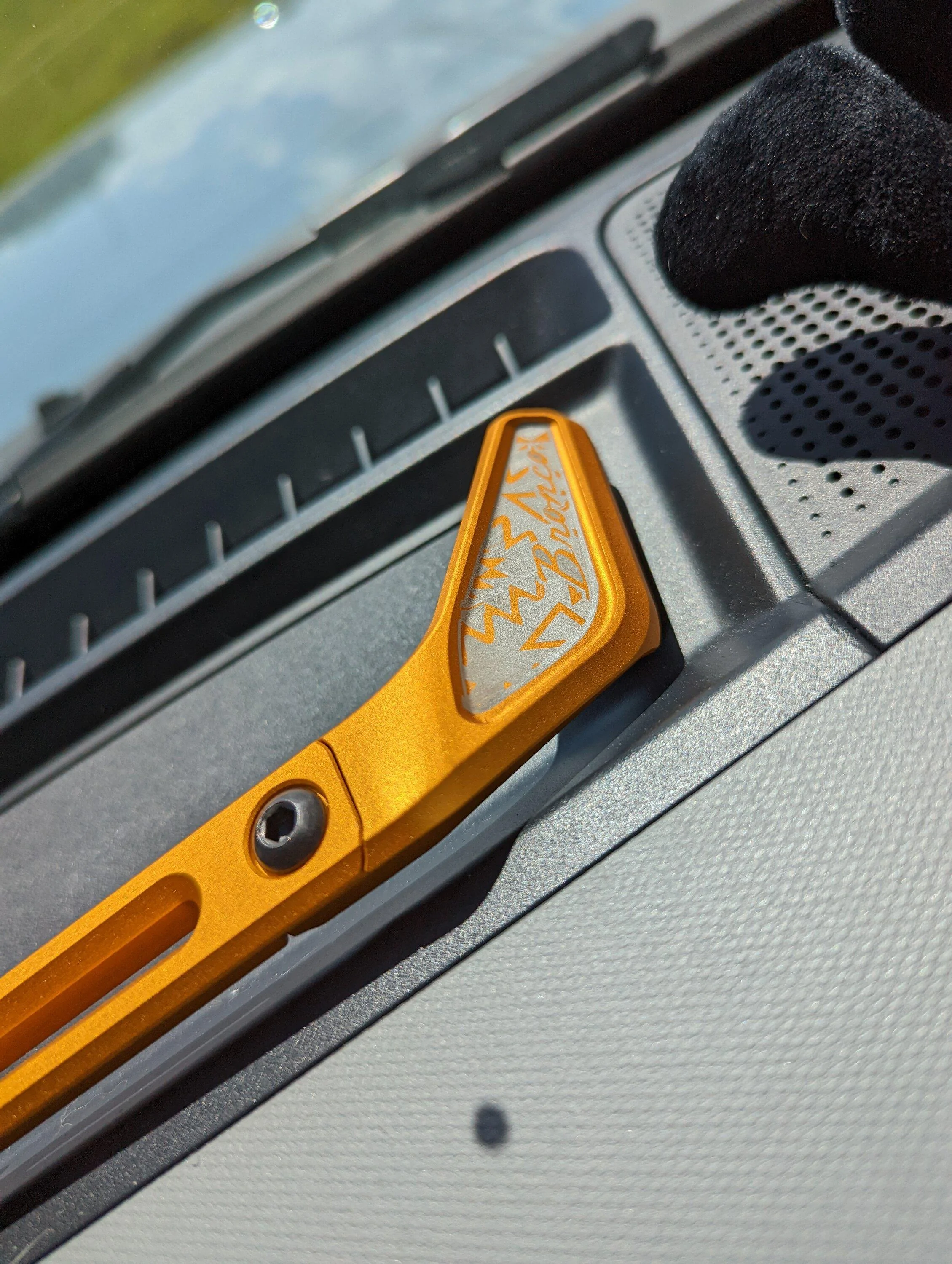 Ford Bronco BYOD rail from AR PXL_20220712_193650173