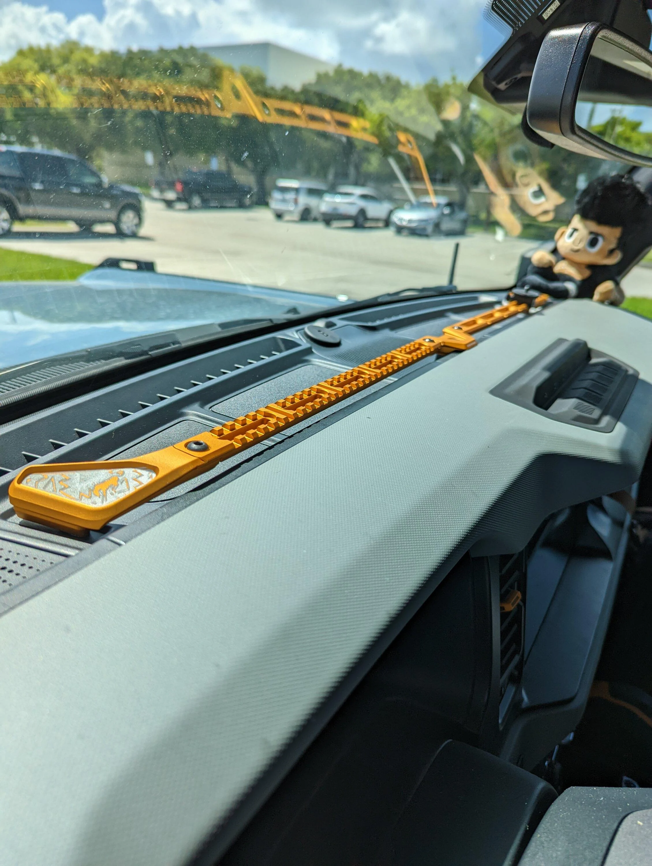 Ford Bronco BYOD rail from AR PXL_20220712_193558811