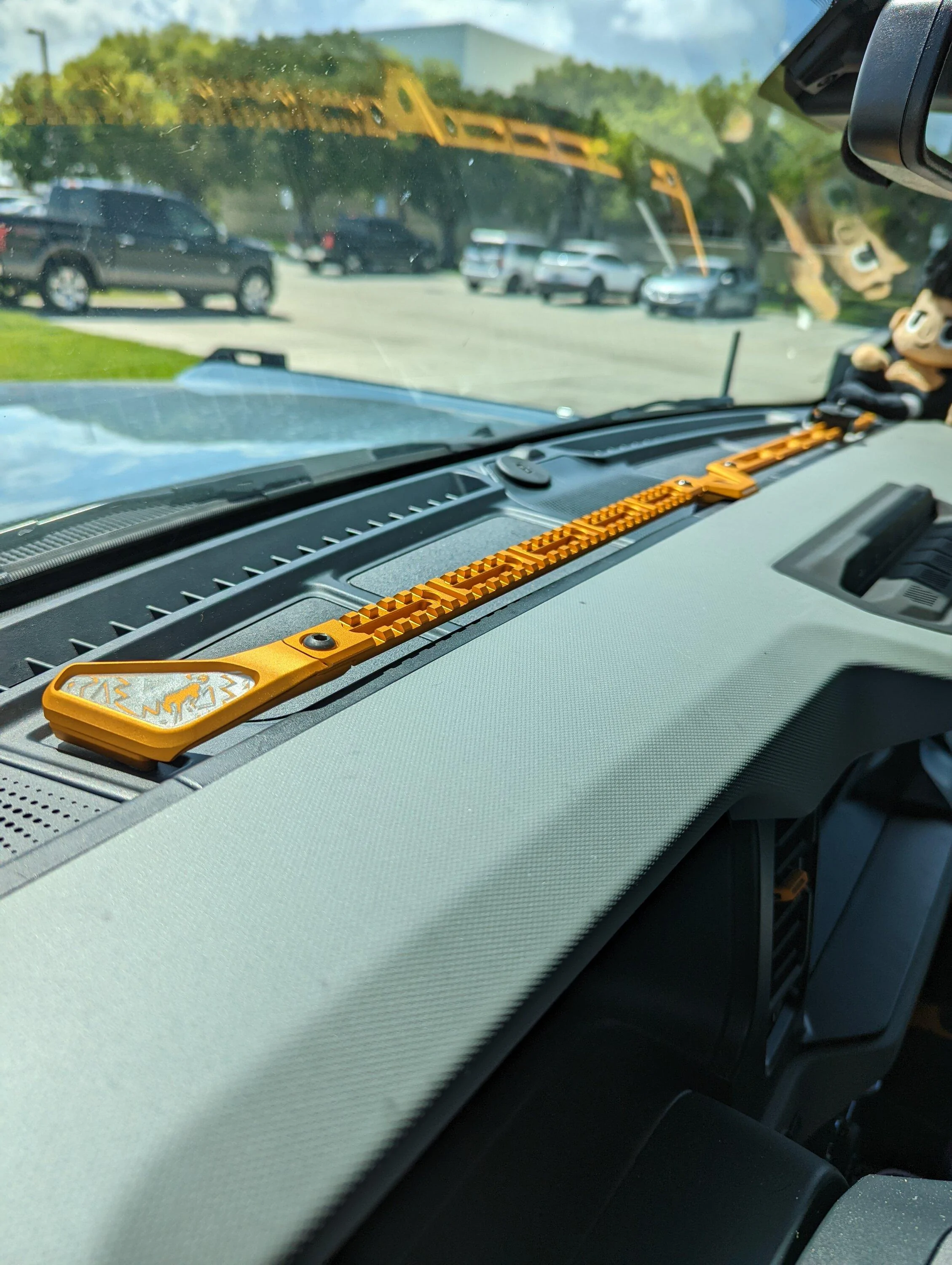 Ford Bronco BYOD rail from AR PXL_20220712_193555172