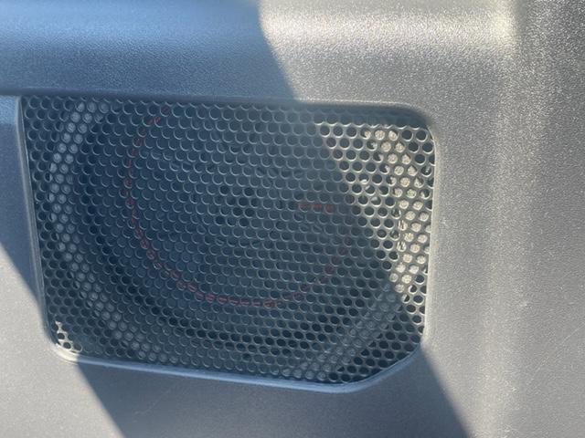 Ford Bronco Terrible Subwoofer Rattle IMG_1081