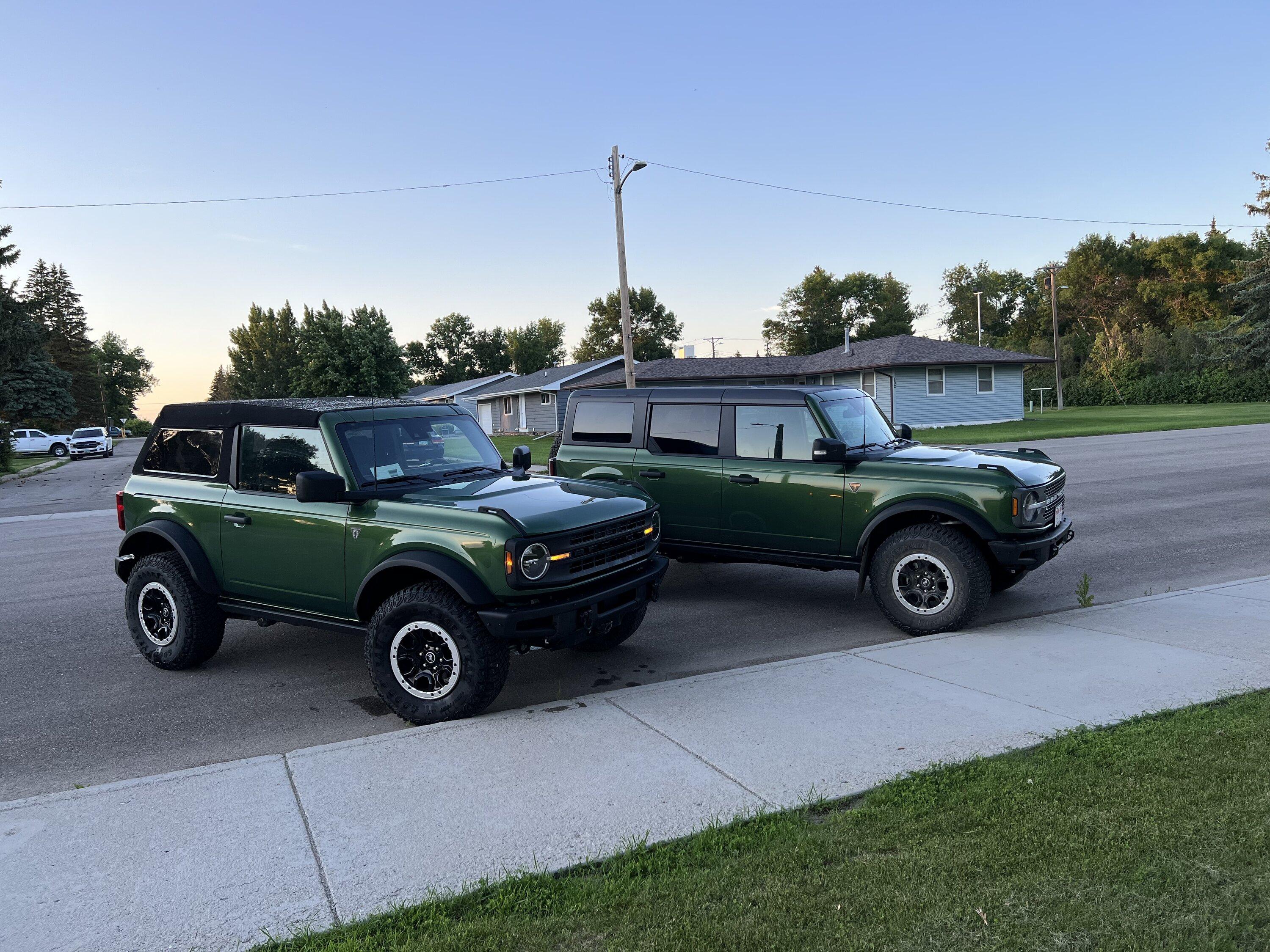 Ford Bronco ERUPTION GREEN Bronco Club B7D6865D-8CA0-4347-8E5F-3B332C89A942