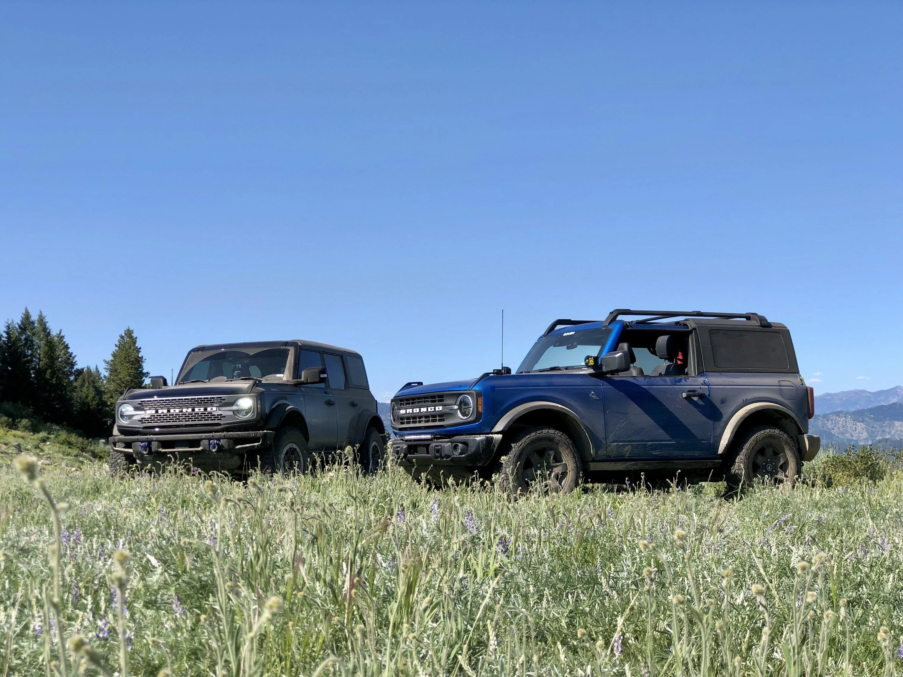 Ford Bronco Broncos exploring the wilds of Idaho! 2 door Black Diamond manual and a 4 door Badlands Sasquatch, 4k and fun drone footage! E8D83E90-F641-4CC8-A668-C3F3F288894B