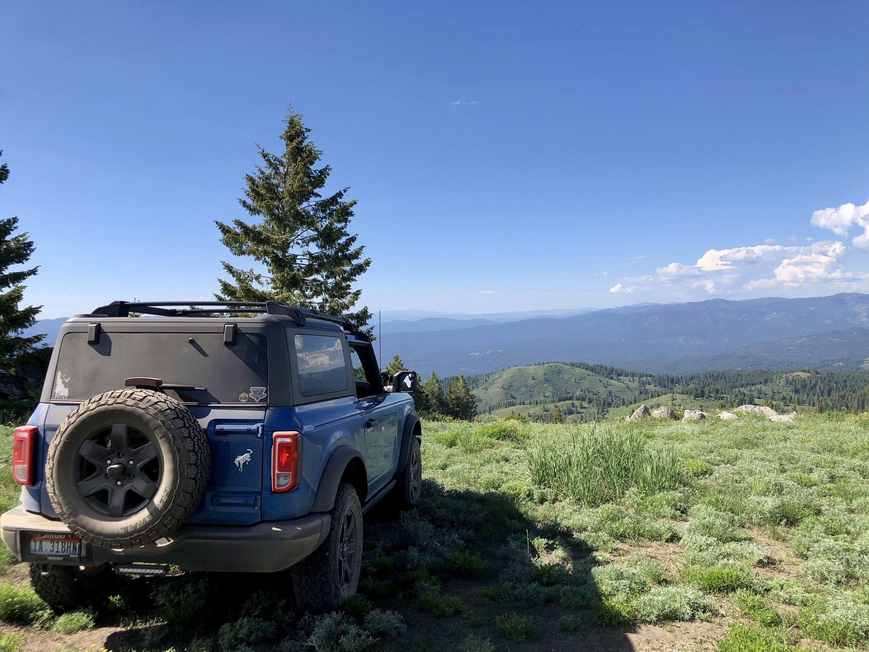 Ford Bronco Broncos exploring the wilds of Idaho! 2 door Black Diamond manual and a 4 door Badlands Sasquatch, 4k and fun drone footage! 85F7931C-1C55-4E02-AE50-5D14439219FD